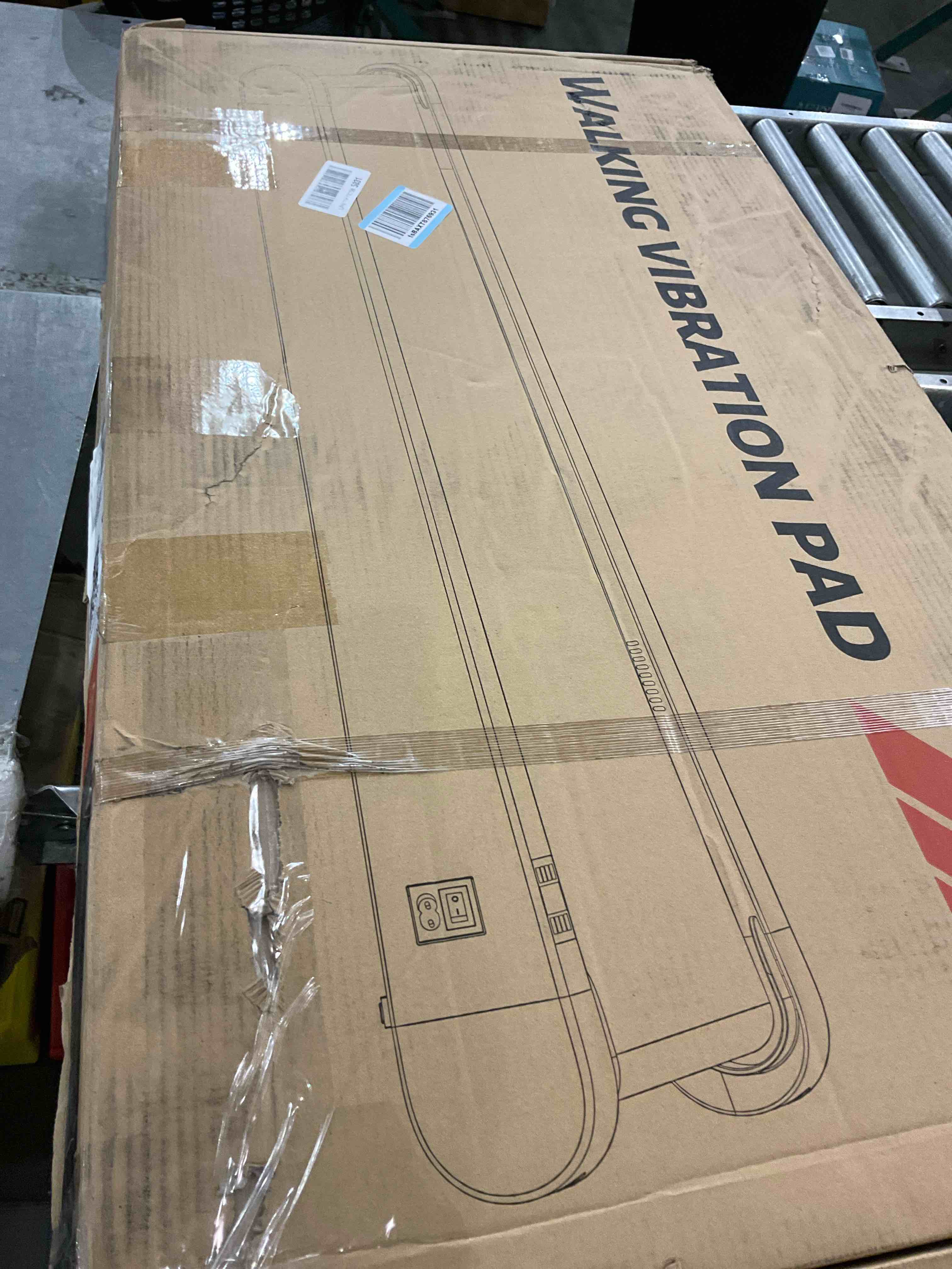 https://s3.amazonaws.com/lotting-images-prod/bidfta/PNK2473896_1751542108651.jpeg