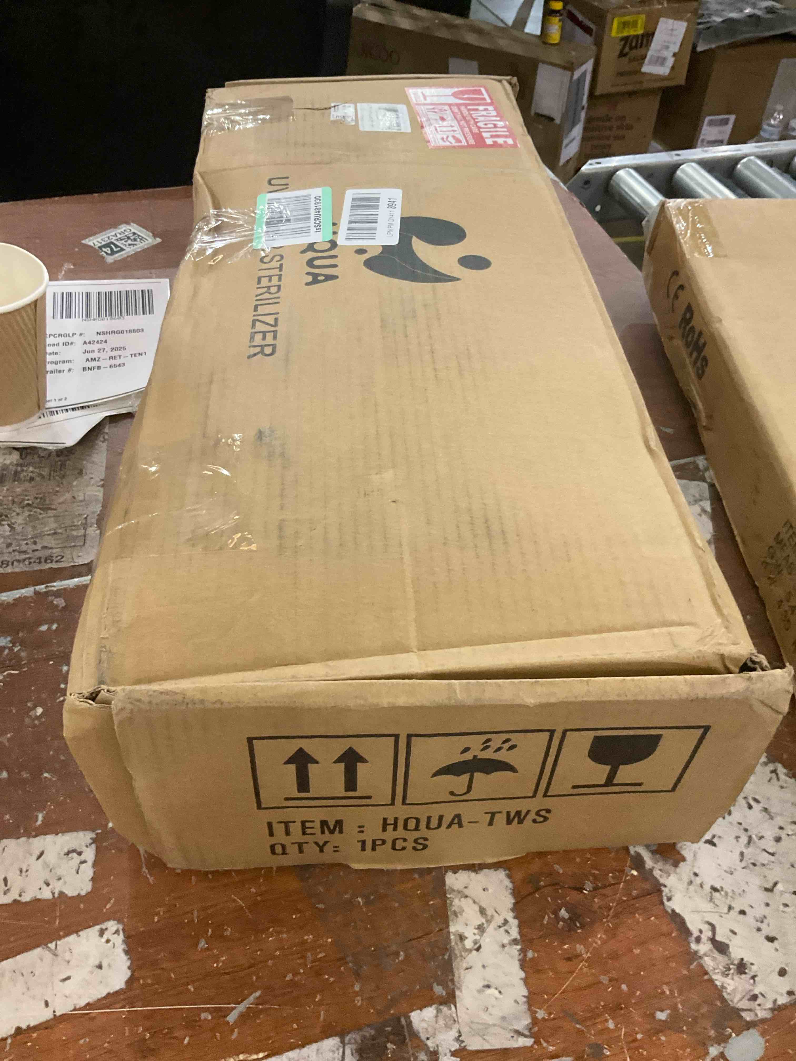 https://s3.amazonaws.com/lotting-images-prod/bidfta/PNK2474067_1751556866468.jpeg