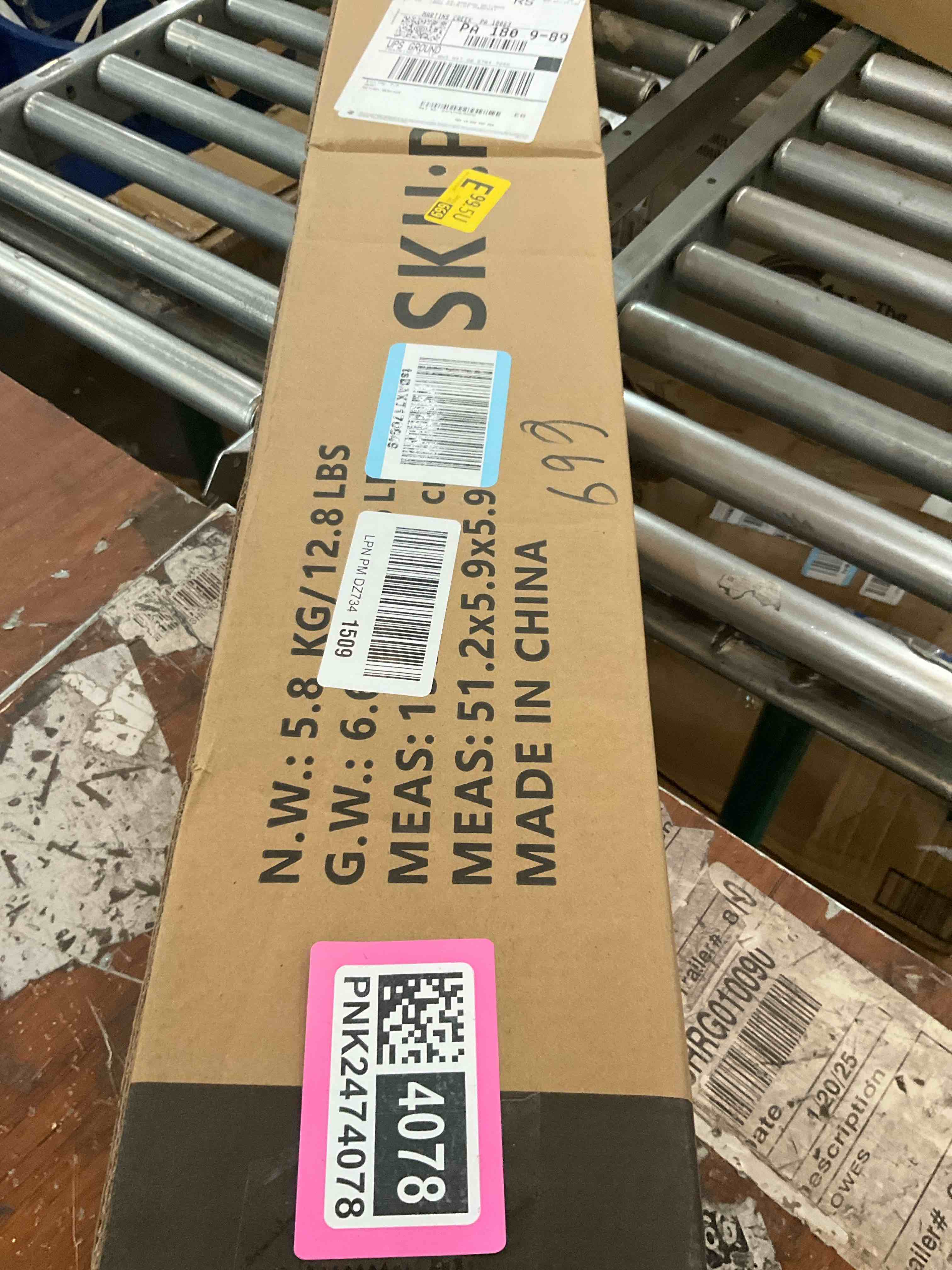 https://s3.amazonaws.com/lotting-images-prod/bidfta/PNK2474078_1751563937561.jpeg