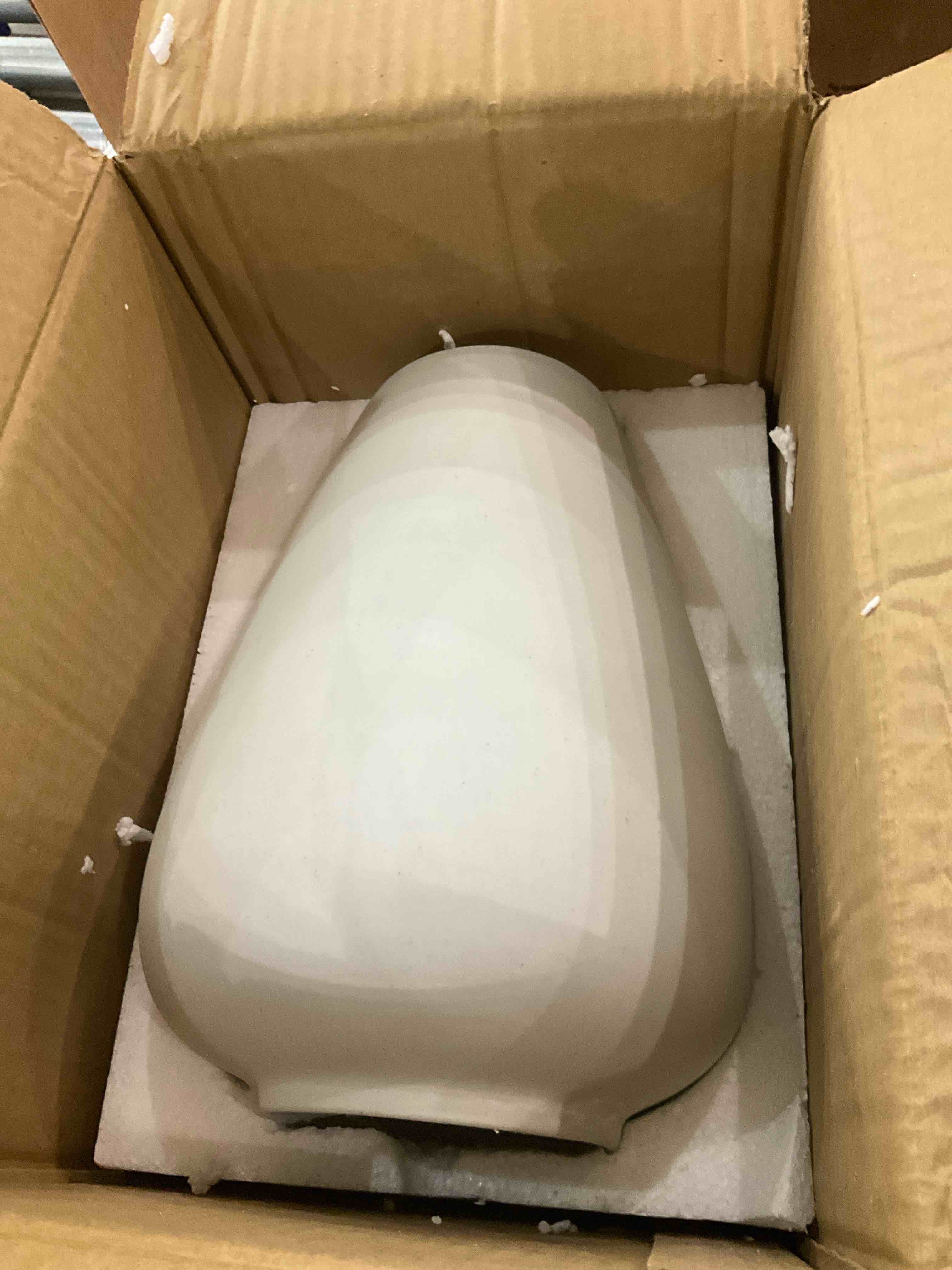 https://s3.amazonaws.com/lotting-images-prod/bidfta/PNK2474320_1751891246230.jpeg