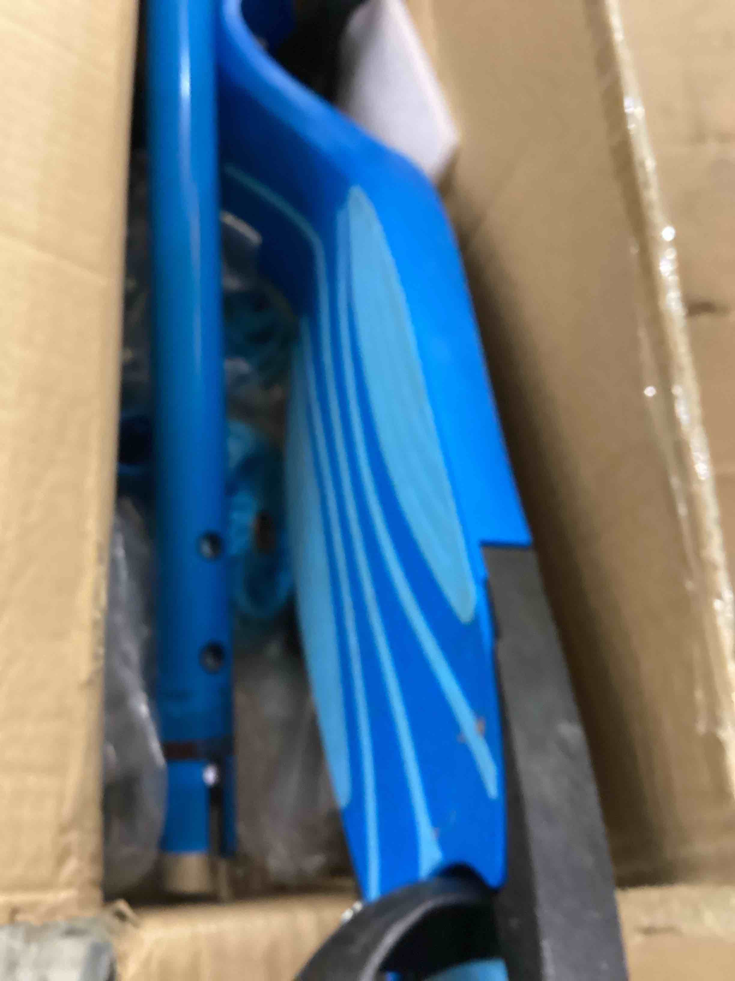 https://s3.amazonaws.com/lotting-images-prod/bidfta/PNK2474878_1752246323154.jpeg