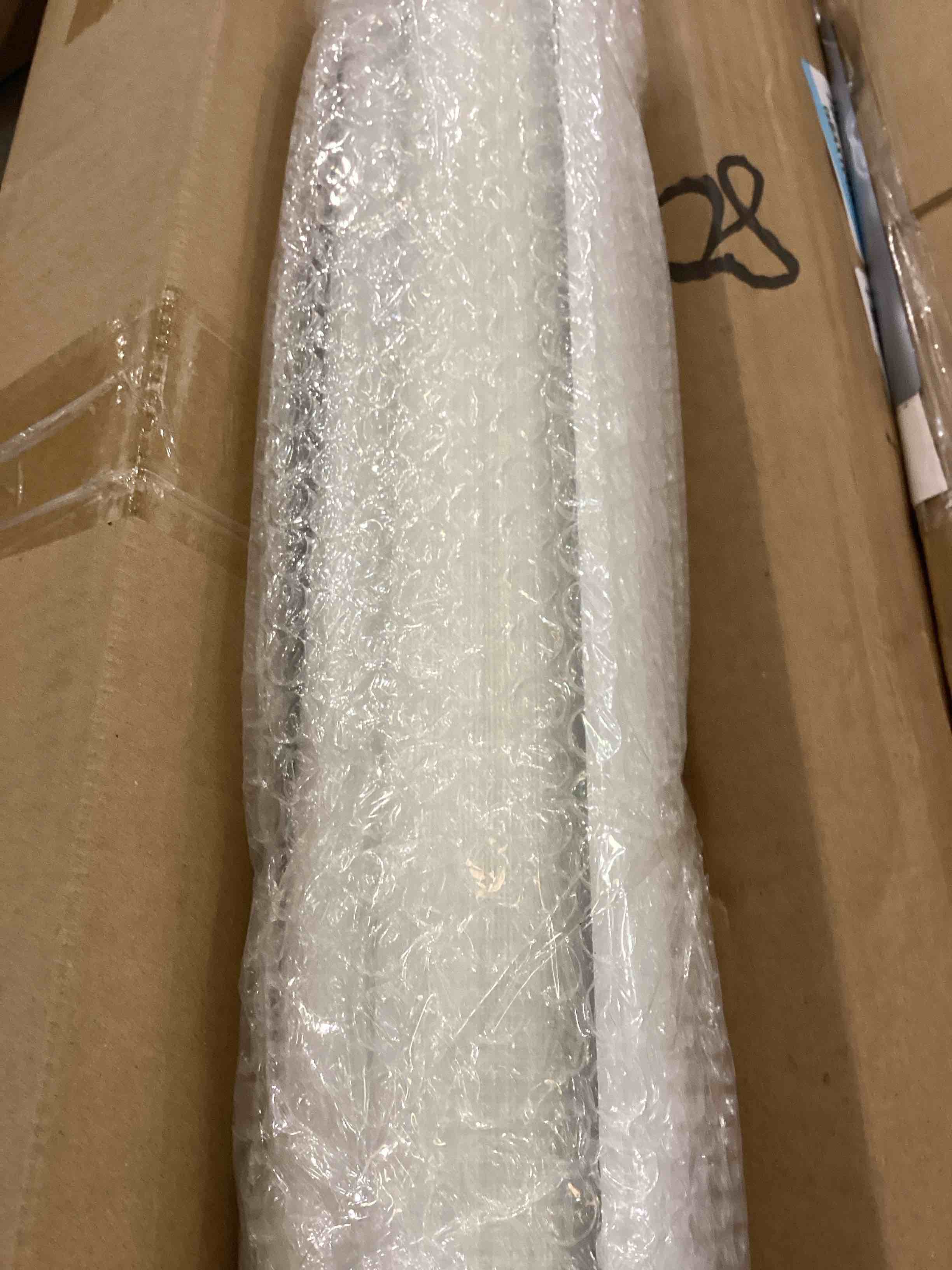 https://s3.amazonaws.com/lotting-images-prod/bidfta/PNK2474884_1752247799910.jpeg