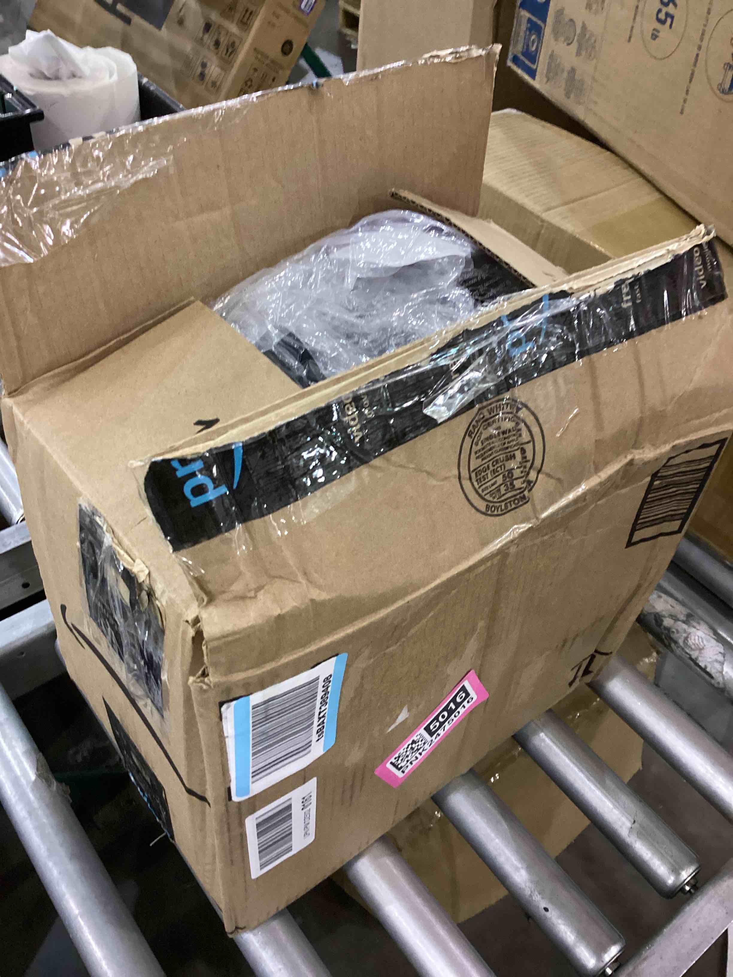 https://s3.amazonaws.com/lotting-images-prod/bidfta/PNK2475016_1752500951266.jpeg