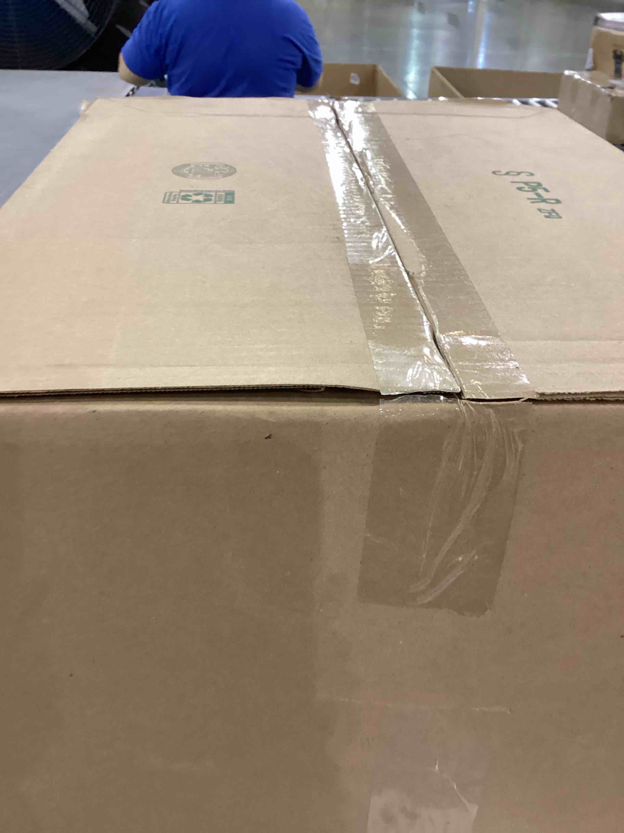 https://s3.amazonaws.com/lotting-images-prod/bidfta/PNK2475252_1752590563631.jpeg