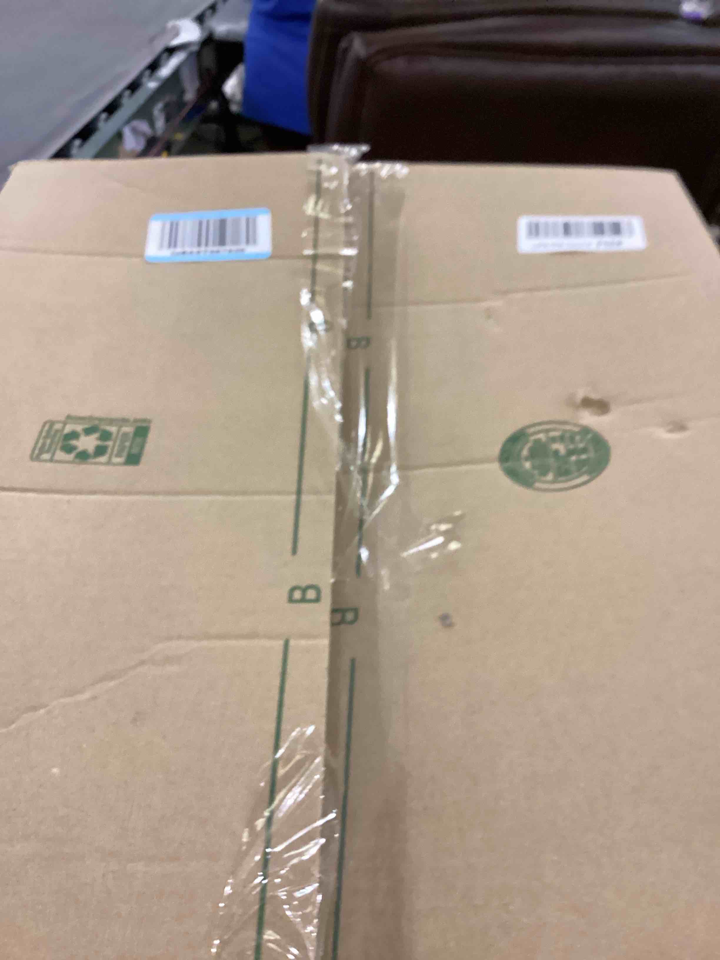 https://s3.amazonaws.com/lotting-images-prod/bidfta/PNK2475253_1752590609468.jpeg