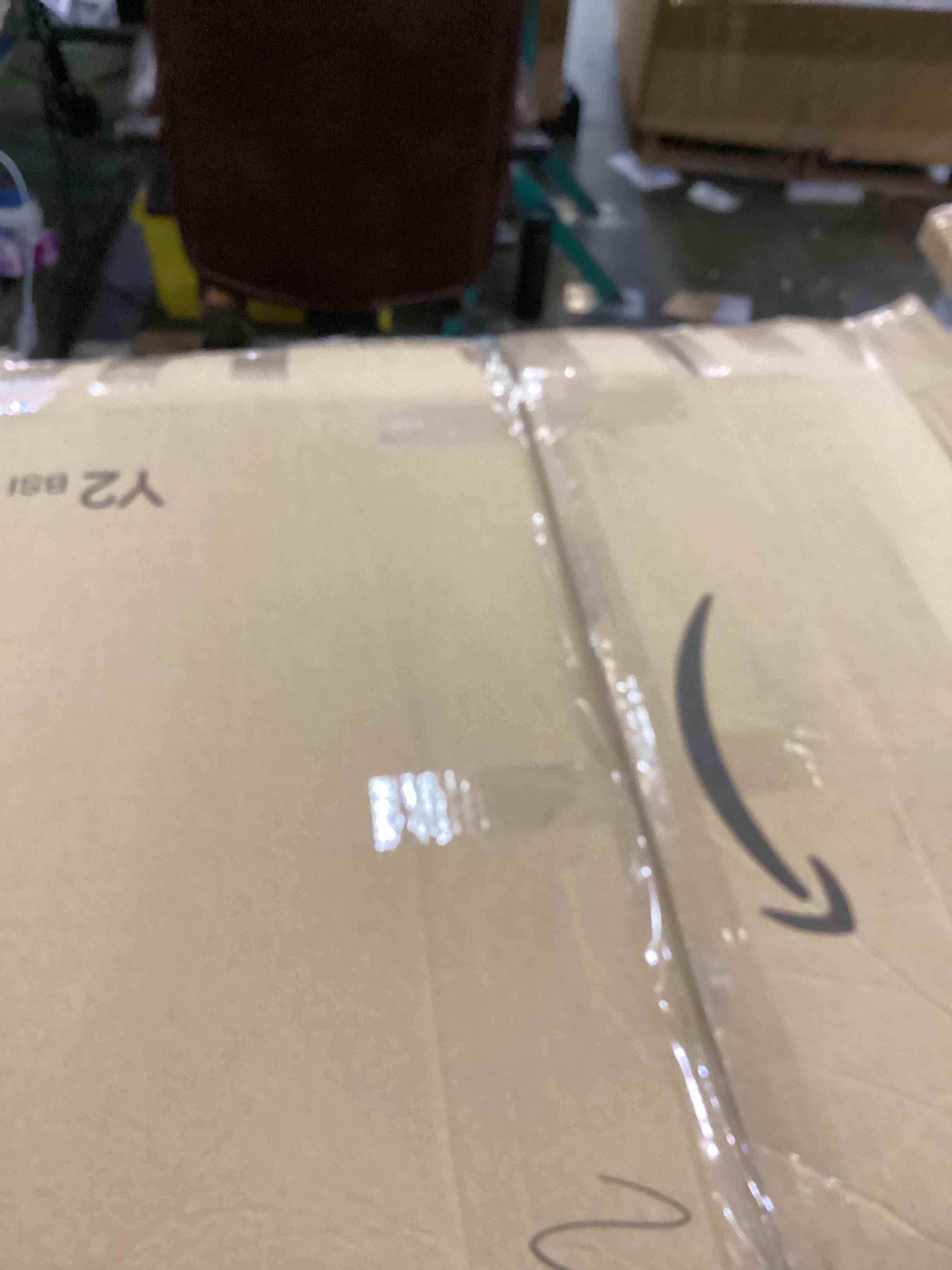 https://s3.amazonaws.com/lotting-images-prod/bidfta/PNK2475263_1752588324378.jpeg
