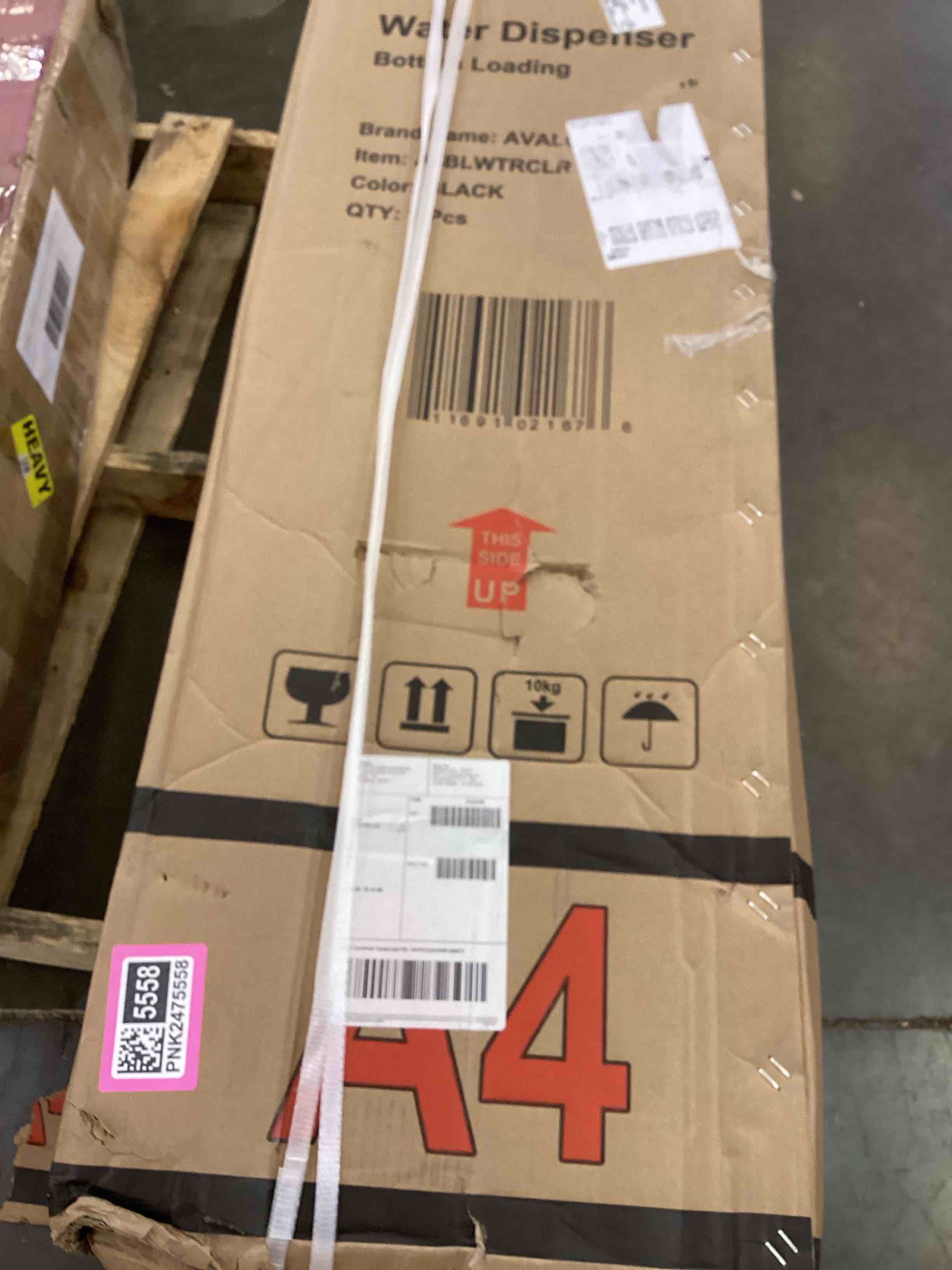 https://s3.amazonaws.com/lotting-images-prod/bidfta/PNK2475558_1752603610162.jpeg