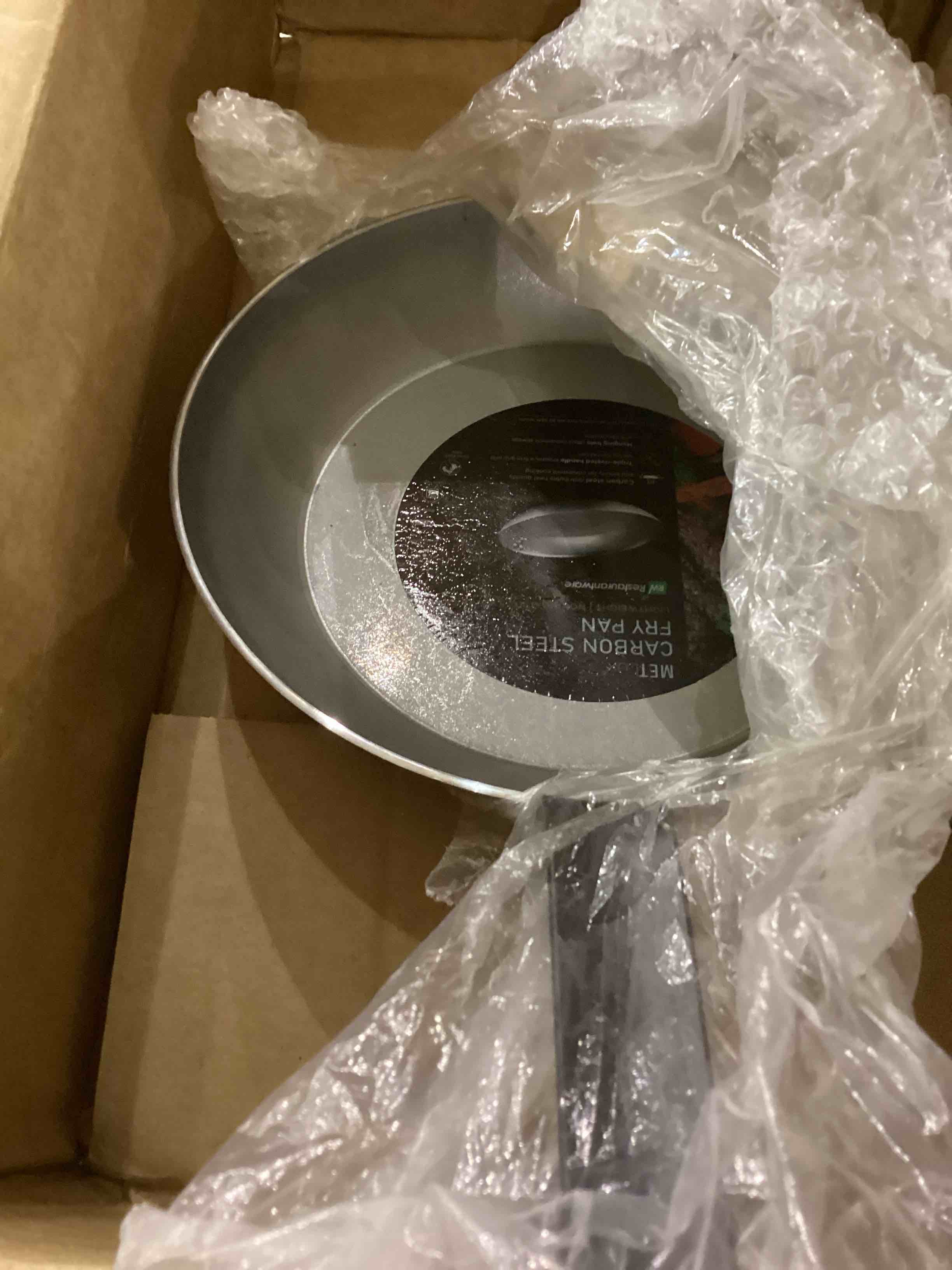 https://s3.amazonaws.com/lotting-images-prod/bidfta/PNK2475609_1752665493467.jpeg