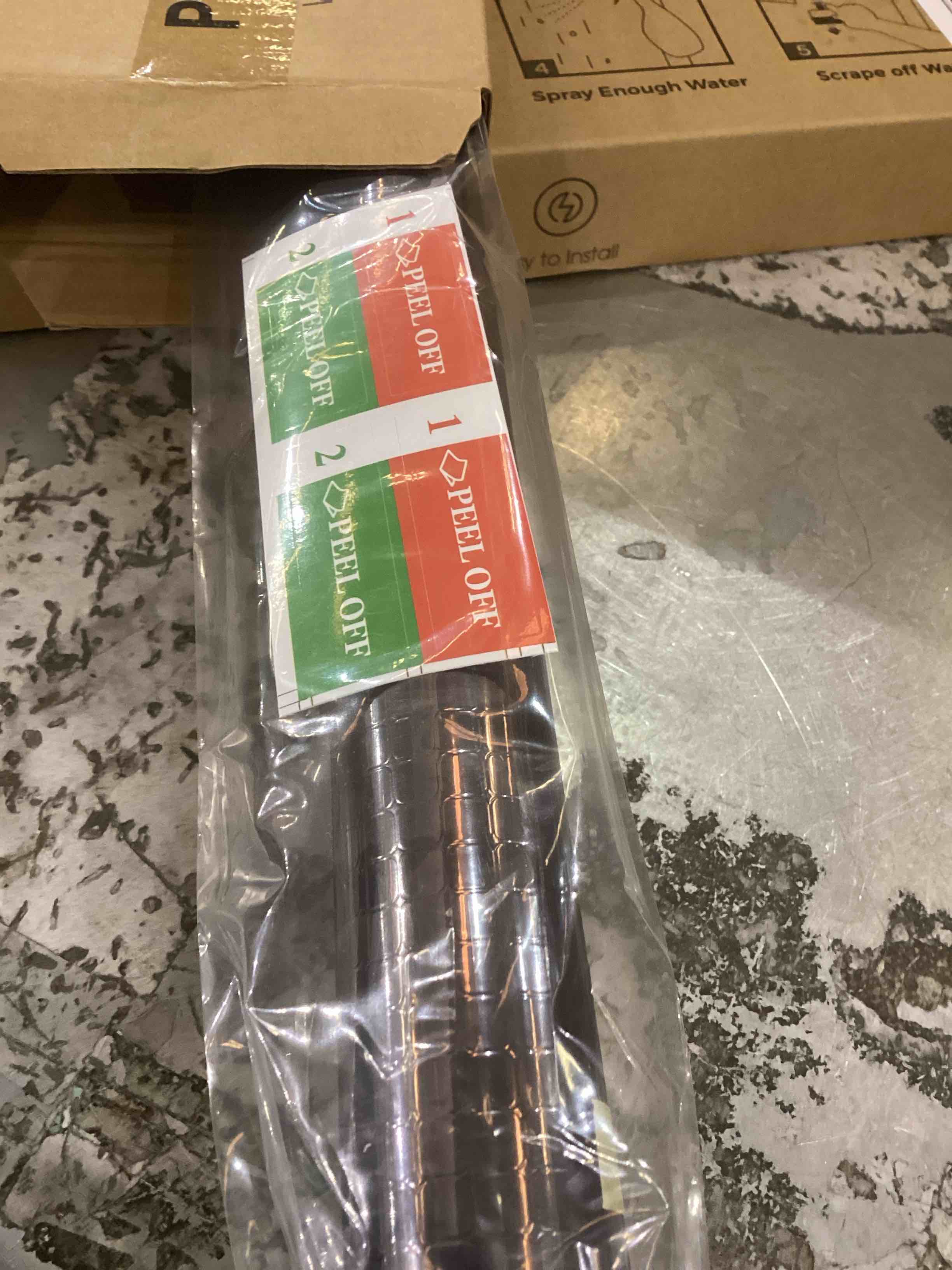 https://s3.amazonaws.com/lotting-images-prod/bidfta/PNK2475837_1752676754689.jpeg