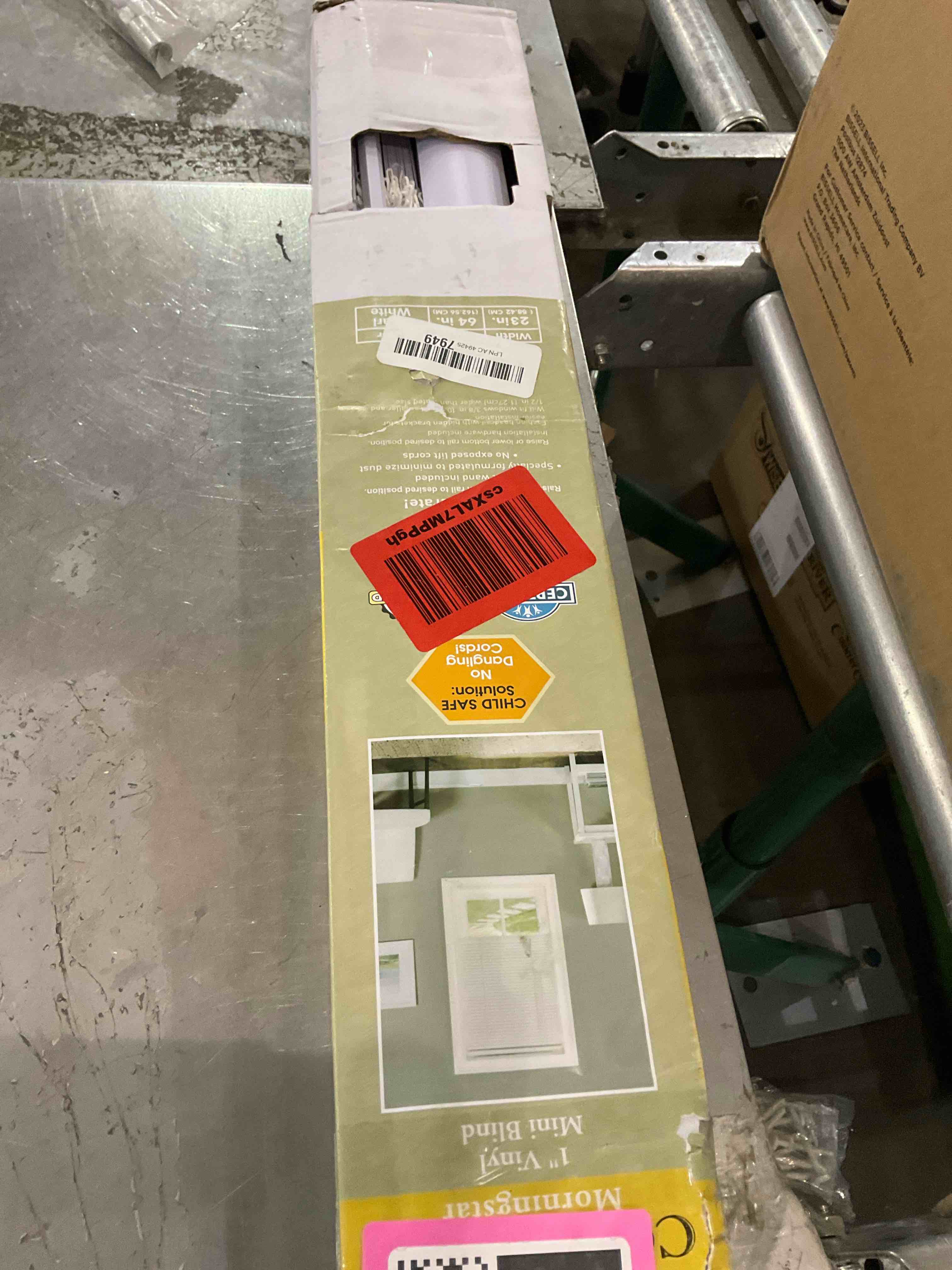 https://s3.amazonaws.com/lotting-images-prod/bidfta/PNK2476192_1751034953408.jpeg