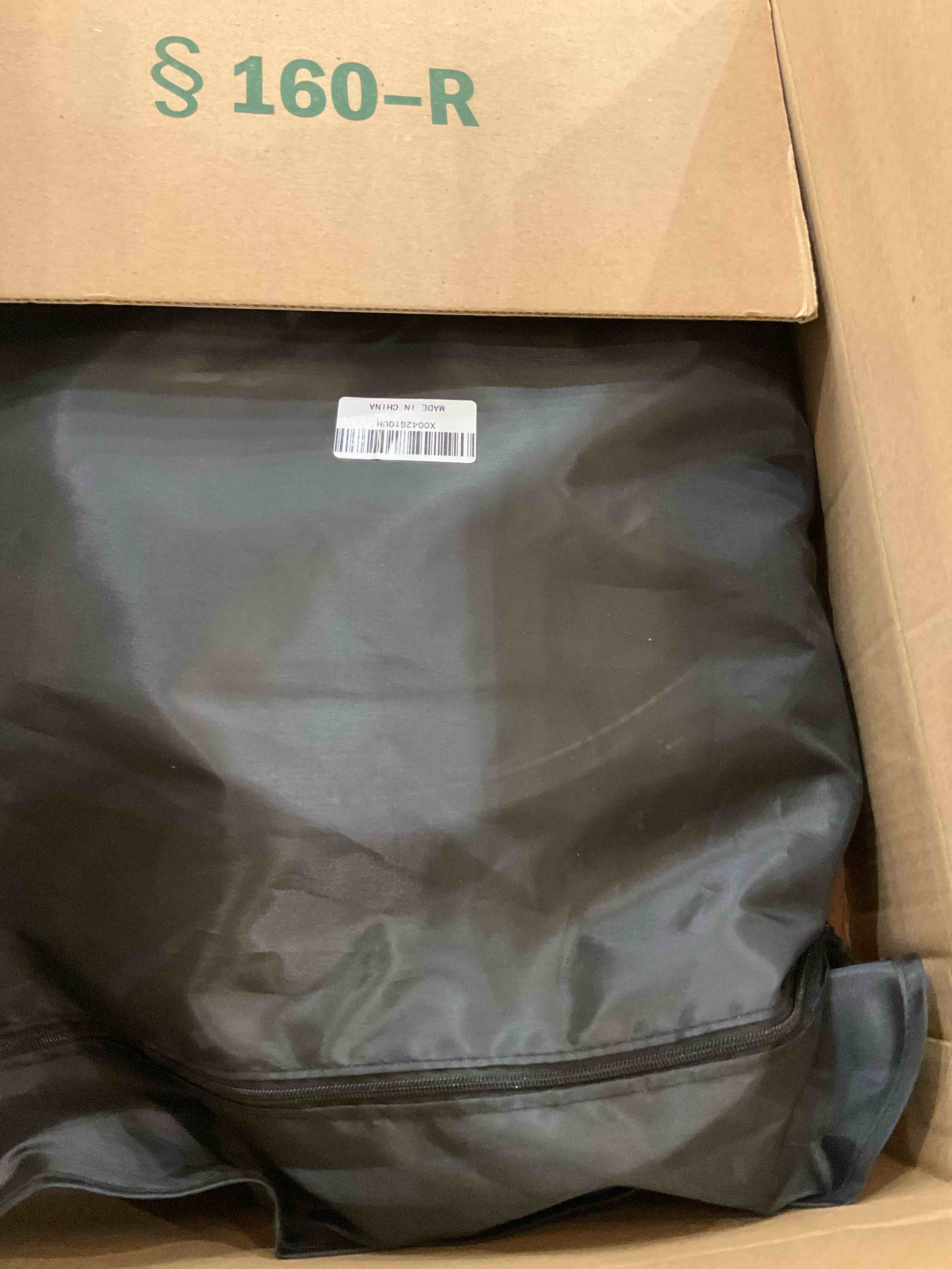 https://s3.amazonaws.com/lotting-images-prod/bidfta/PNK2476256_1751037669099.jpeg