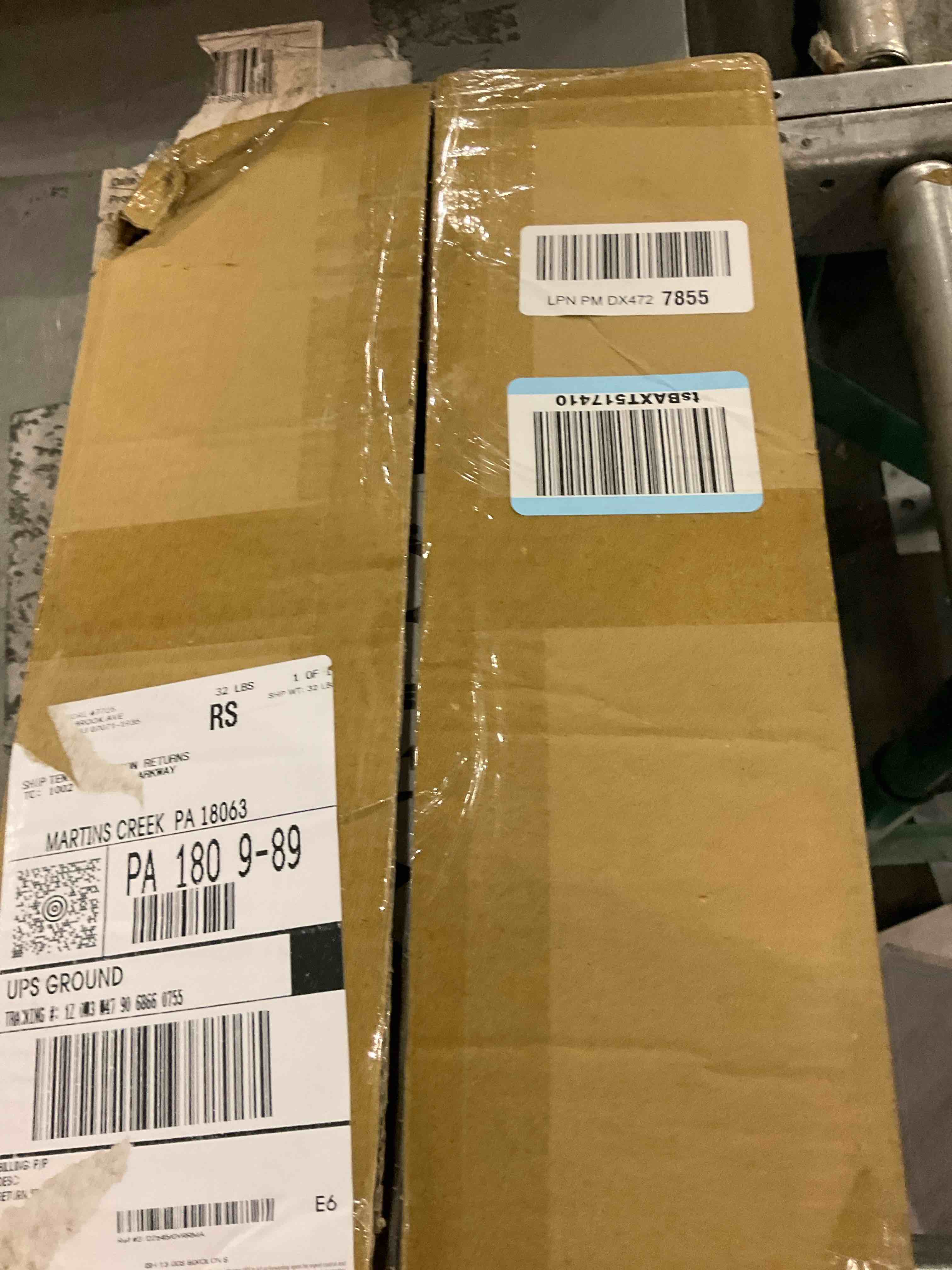 https://s3.amazonaws.com/lotting-images-prod/bidfta/PNK2476518_1751284020548.jpeg