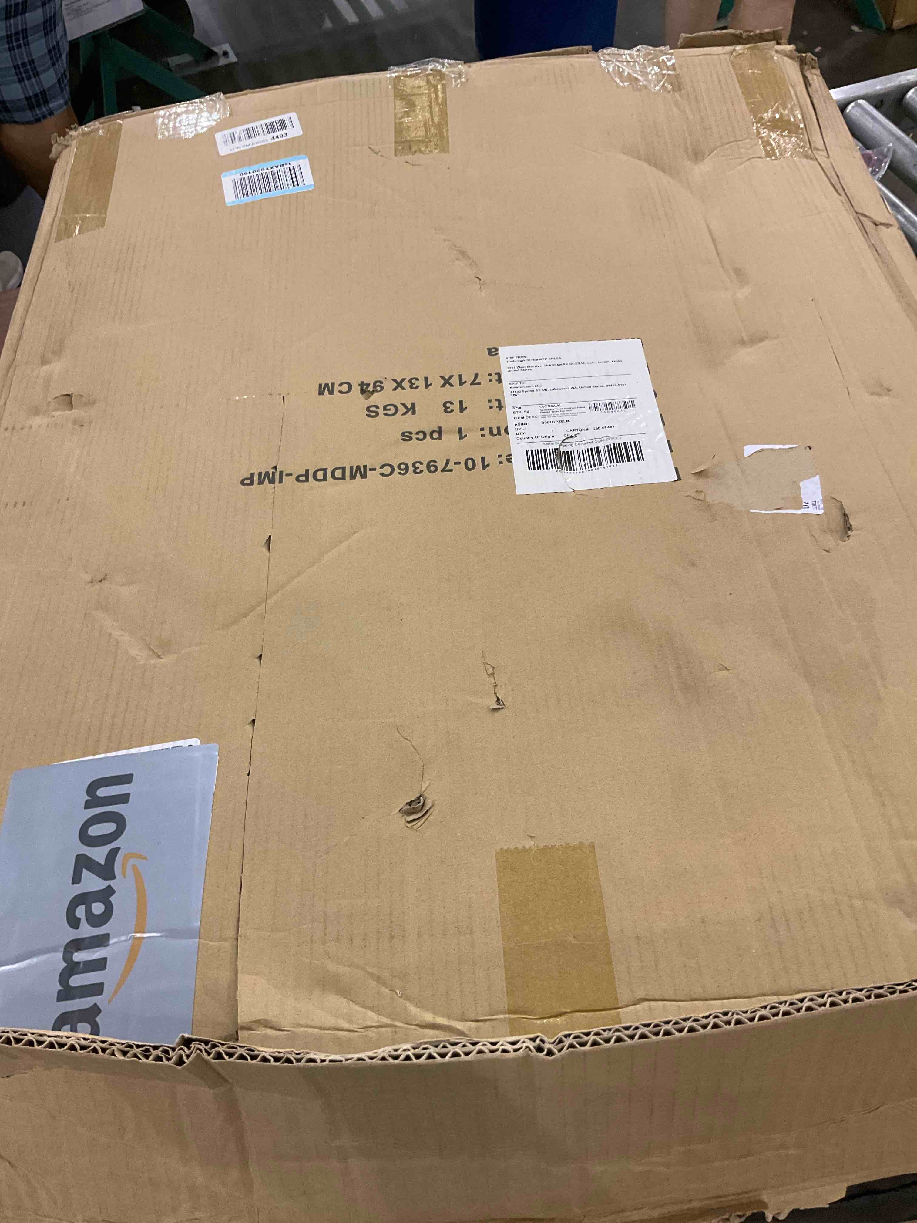 https://s3.amazonaws.com/lotting-images-prod/bidfta/PNK2476548_1751286336481.jpeg