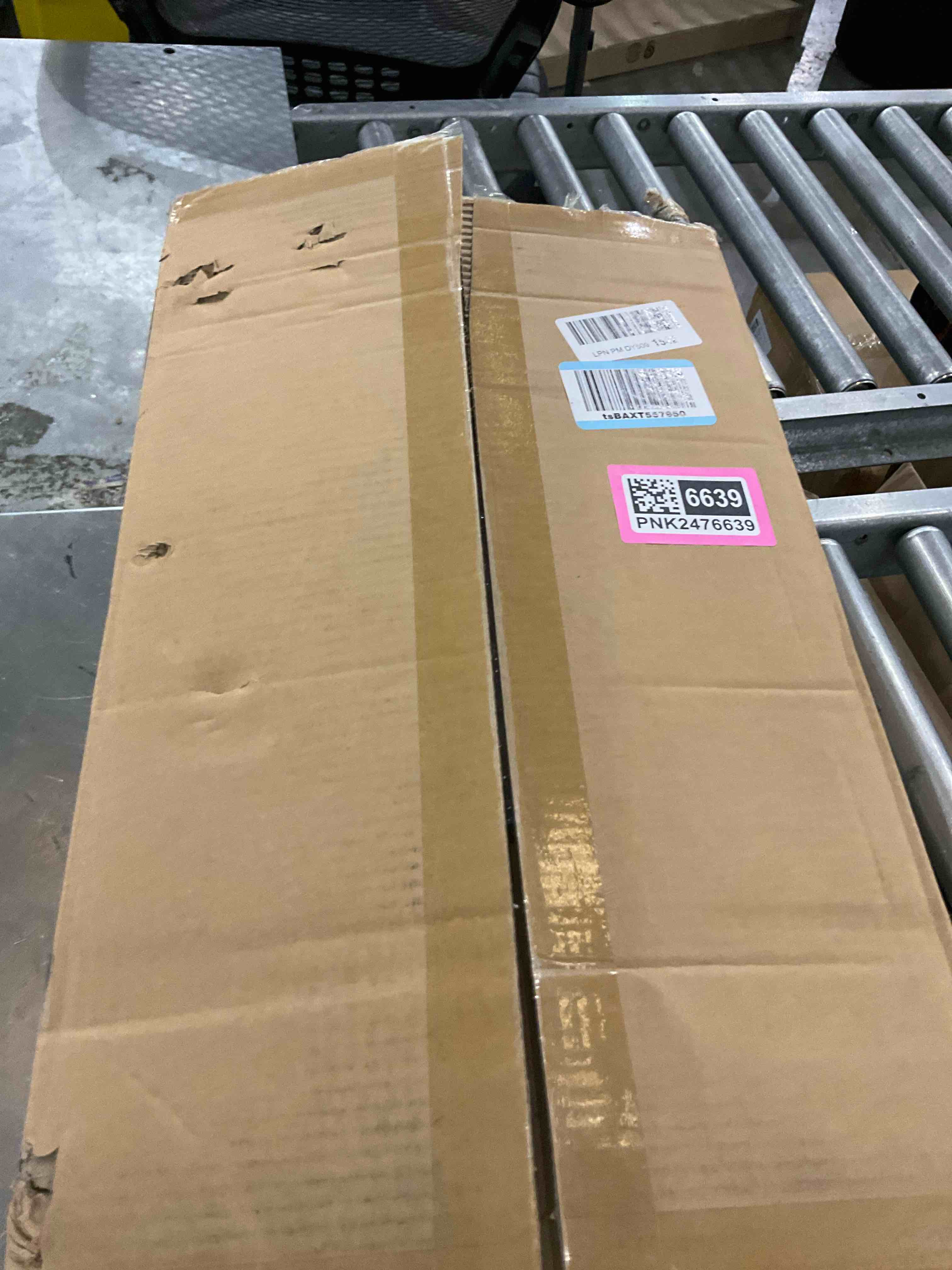 https://s3.amazonaws.com/lotting-images-prod/bidfta/PNK2476639_1751287763378.jpeg