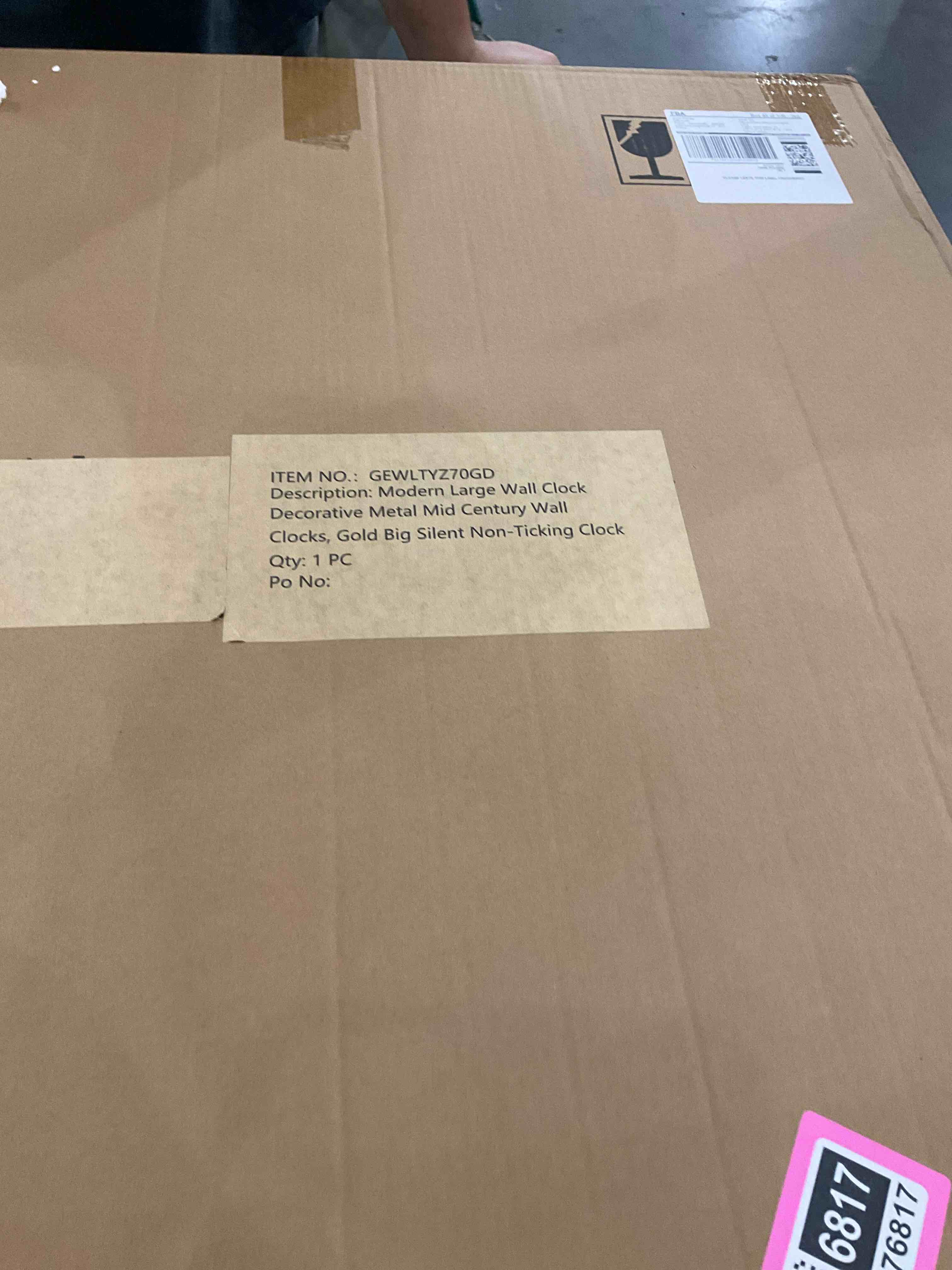 https://s3.amazonaws.com/lotting-images-prod/bidfta/PNK2476818_1751293054338.jpeg