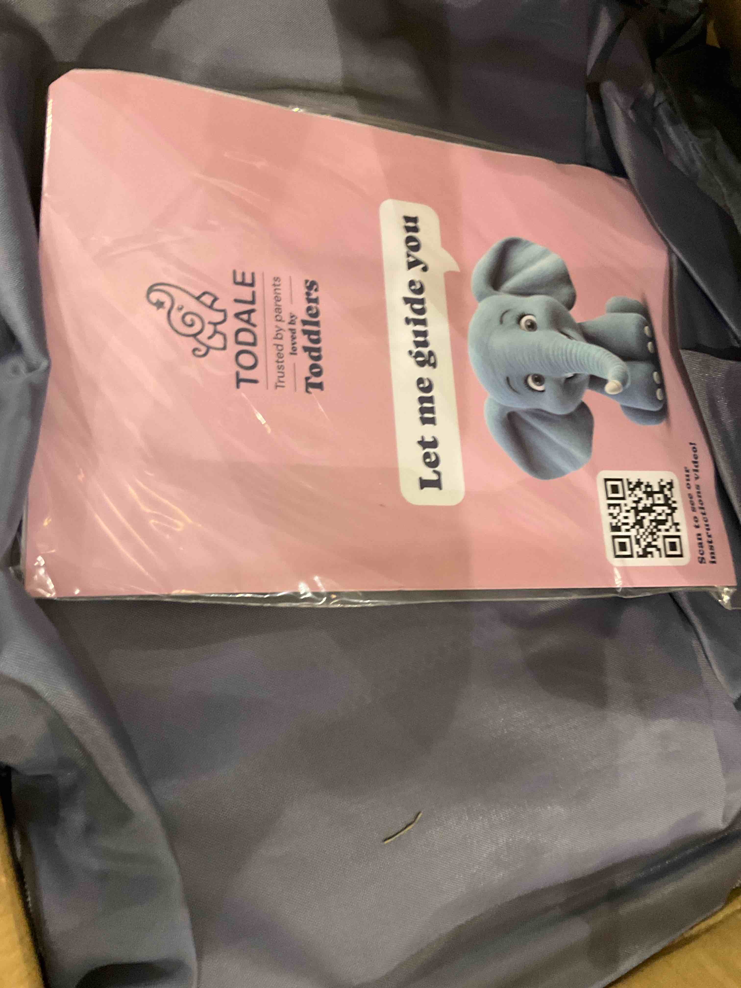 https://s3.amazonaws.com/lotting-images-prod/bidfta/PNK2477527_1751306089559.jpeg