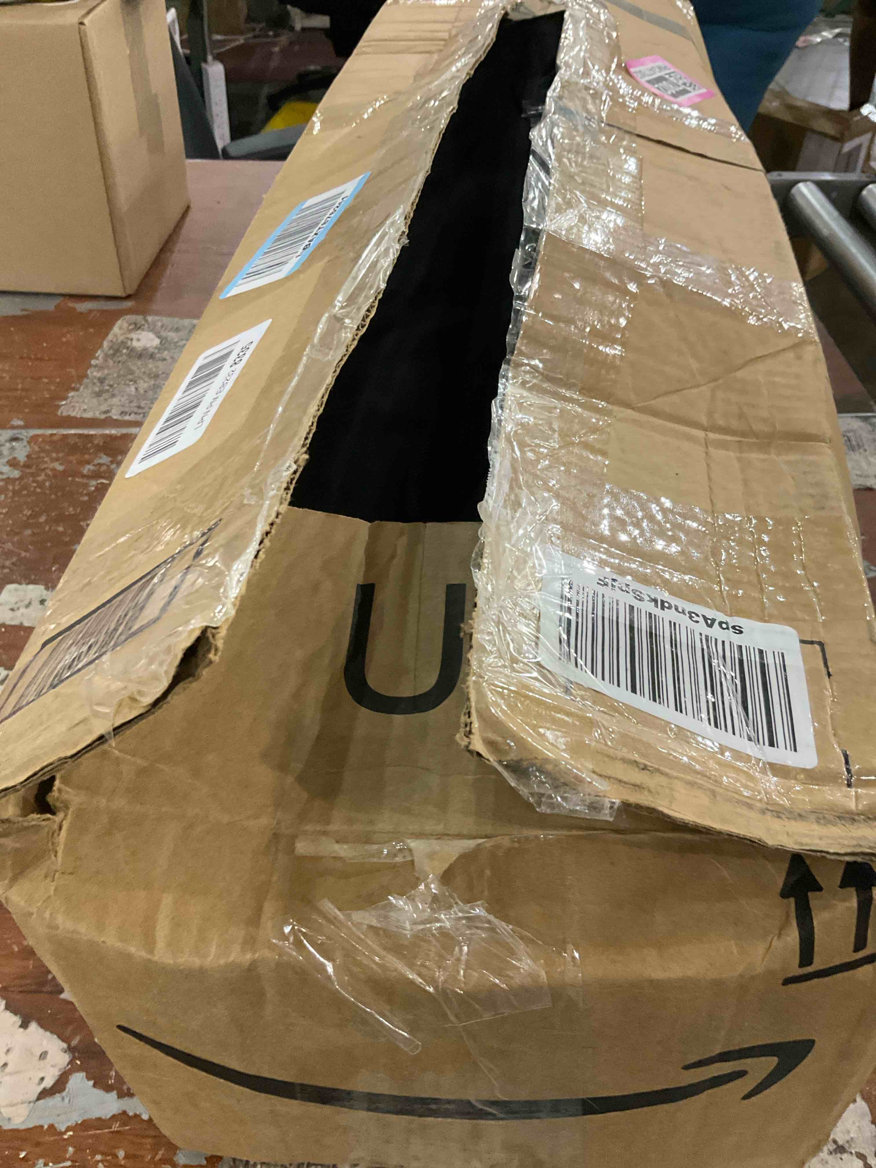 https://s3.amazonaws.com/lotting-images-prod/bidfta/PNK2477802_1751373270642.jpeg