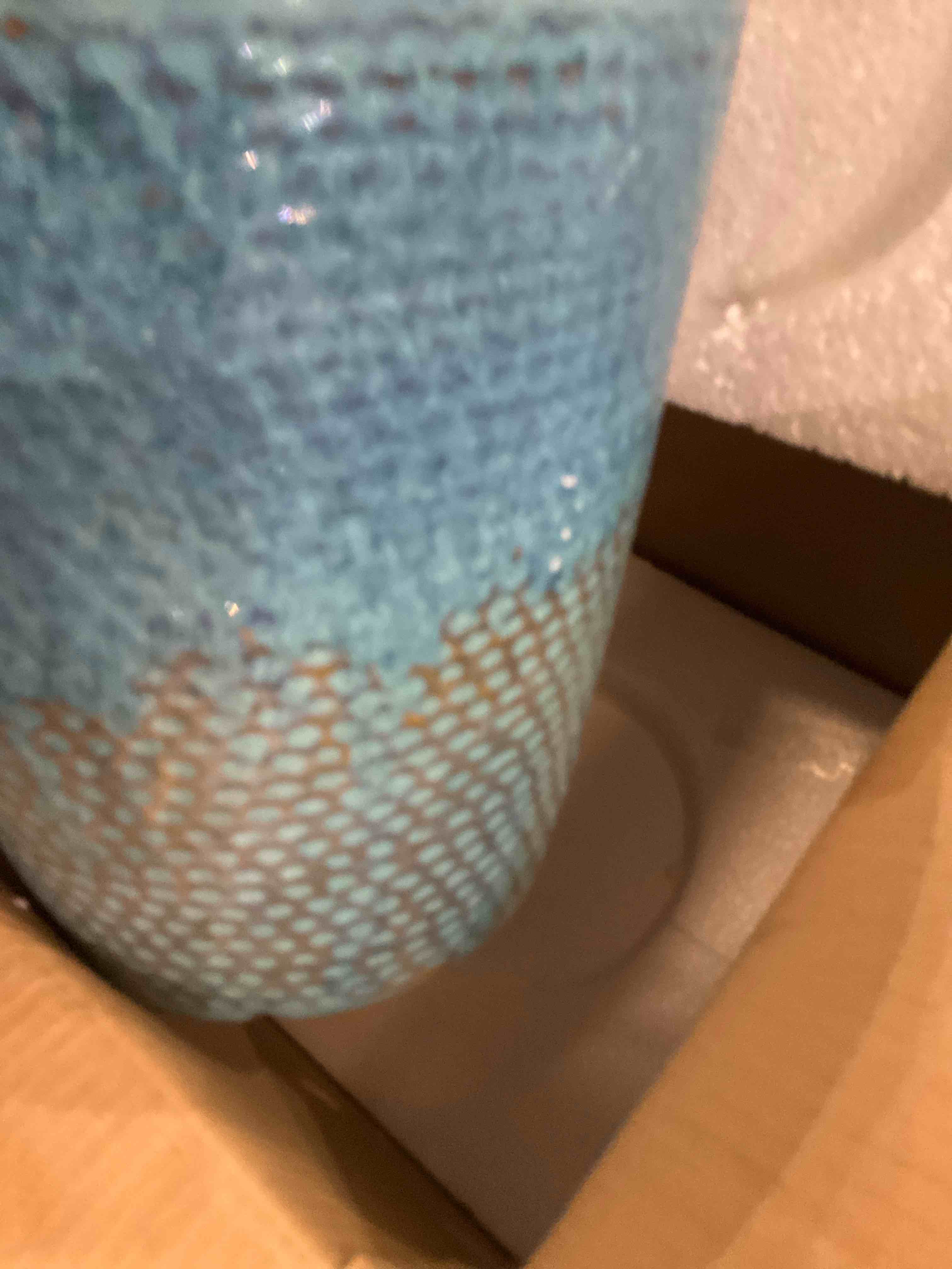 https://s3.amazonaws.com/lotting-images-prod/bidfta/PNK2478532_1751383037380.jpeg