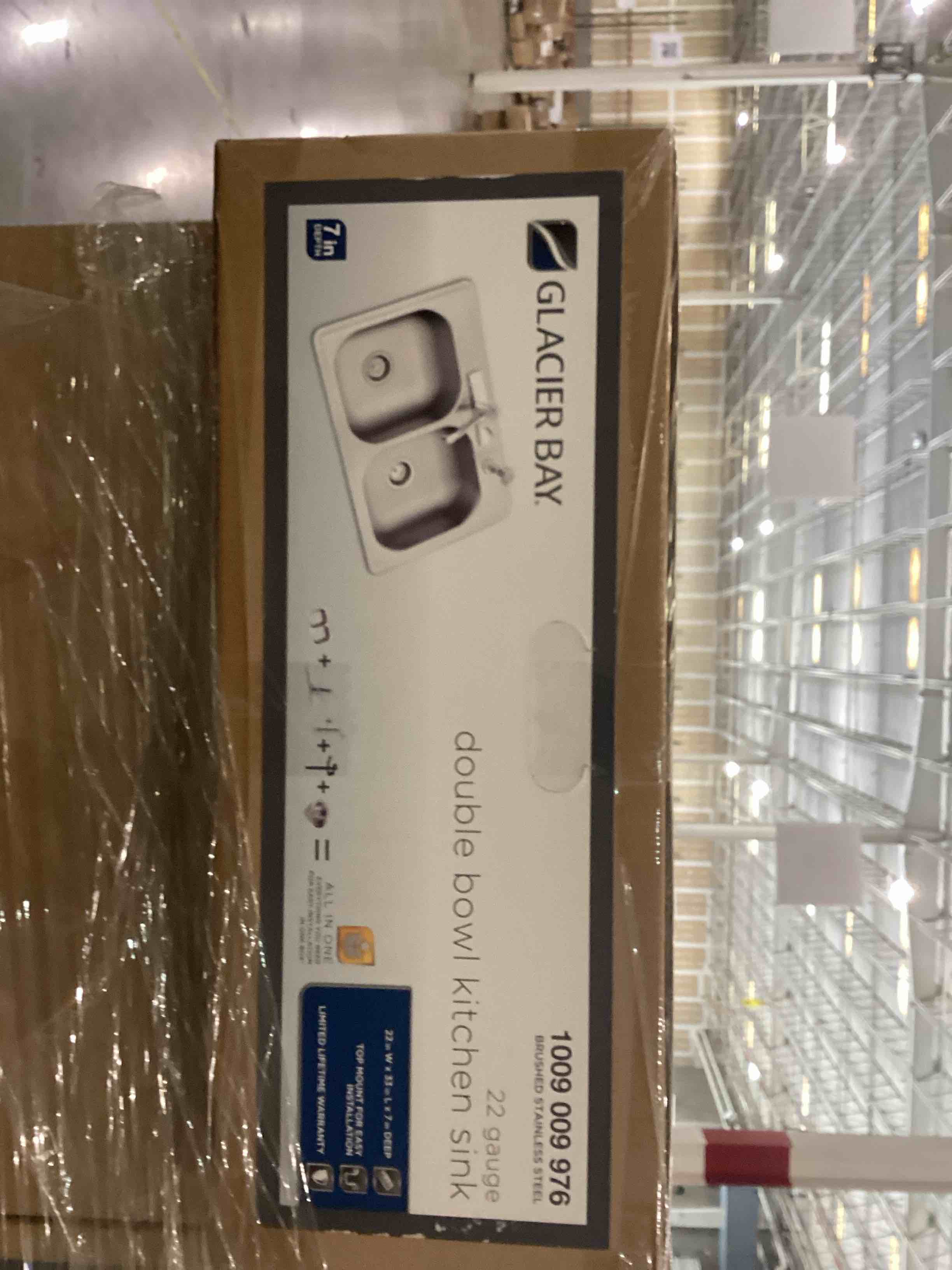 https://s3.amazonaws.com/lotting-images-prod/bidfta/PNK2480448_1752585561950.jpeg
