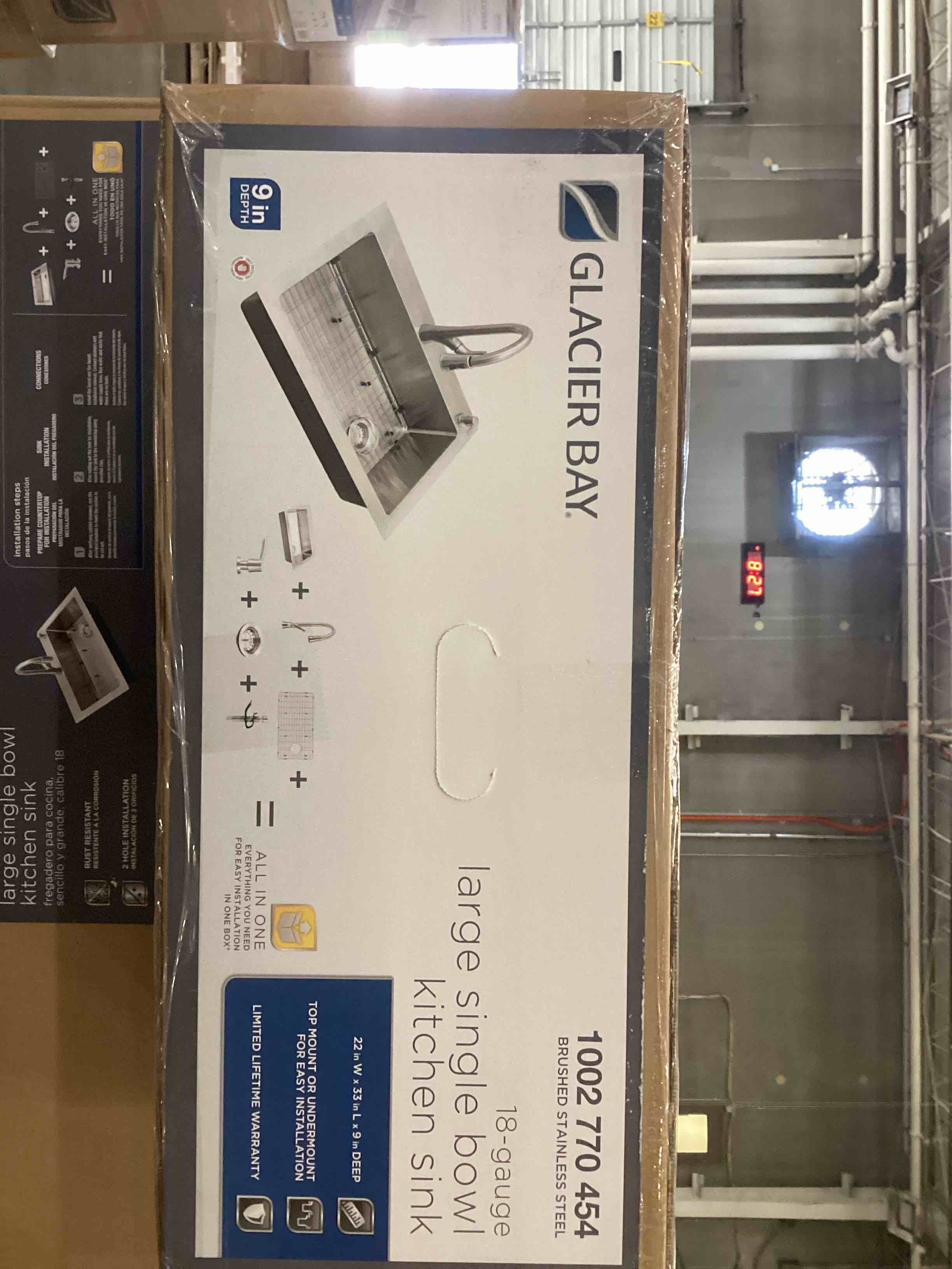https://s3.amazonaws.com/lotting-images-prod/bidfta/PNK2480455_1752586077998.jpeg