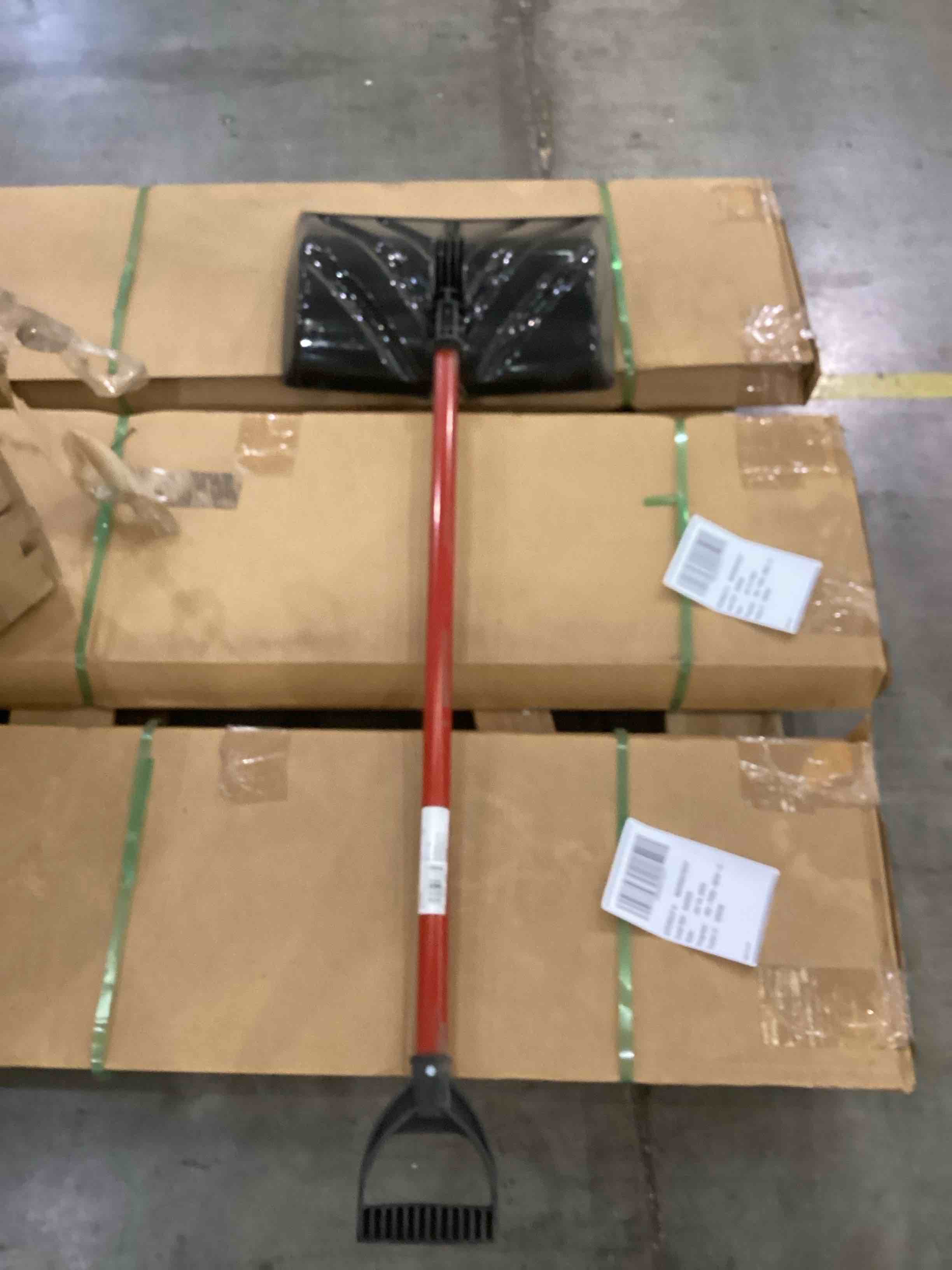 https://s3.amazonaws.com/lotting-images-prod/bidfta/PNK2480764_1752598803213.jpeg