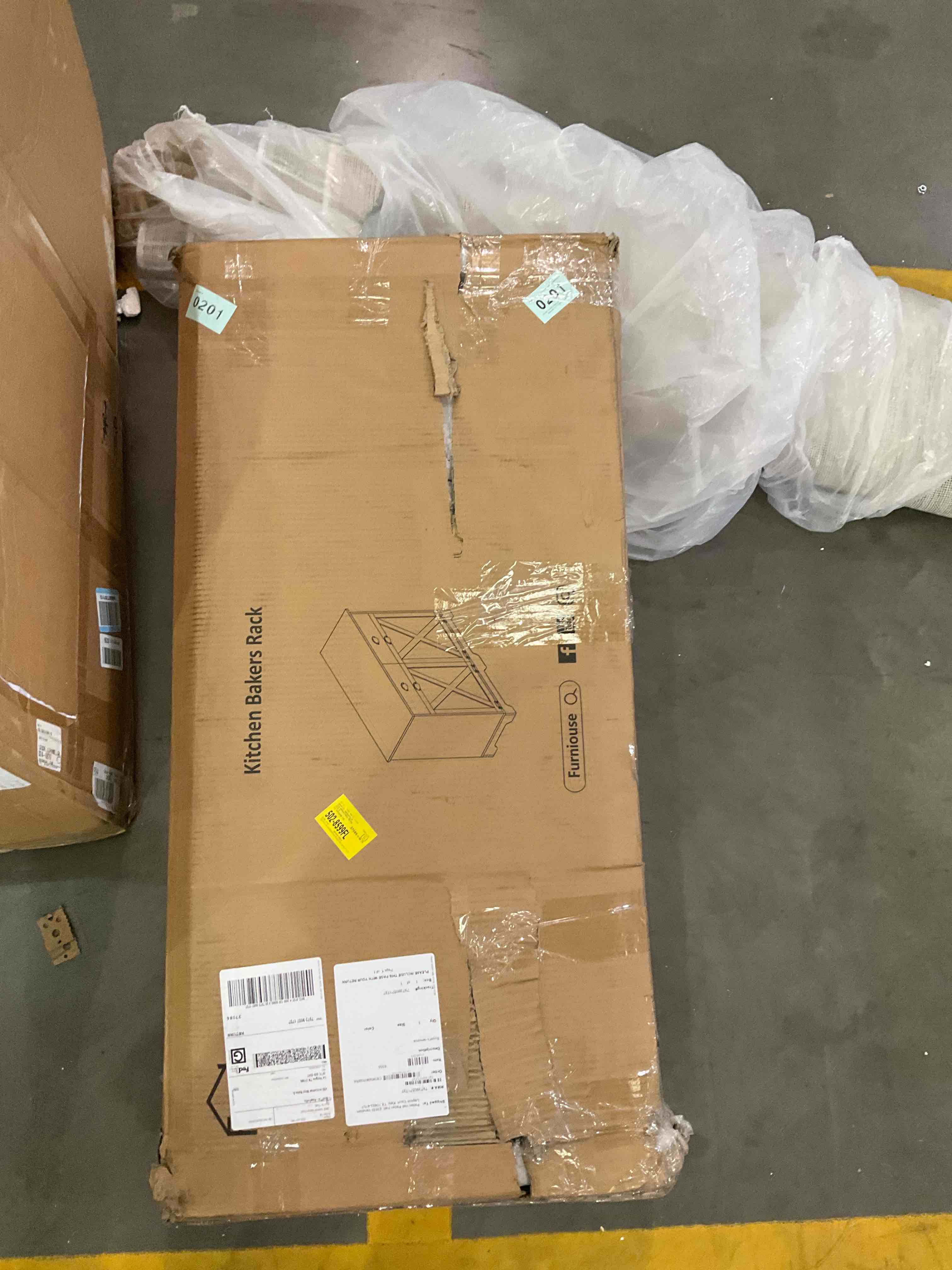 https://s3.amazonaws.com/lotting-images-prod/bidfta/PNK2480868_1753129208963.jpeg