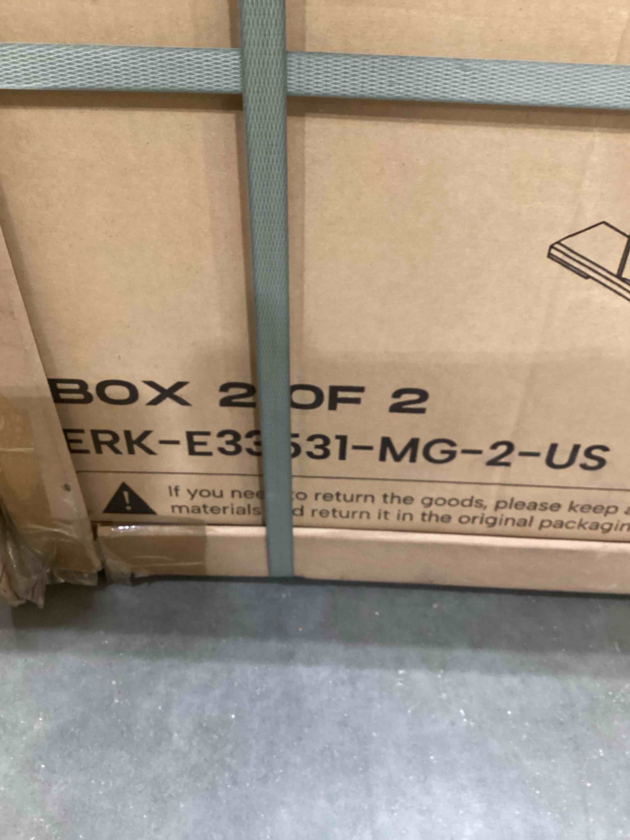 https://s3.amazonaws.com/lotting-images-prod/bidfta/PNK2481018_1753797837200.jpeg