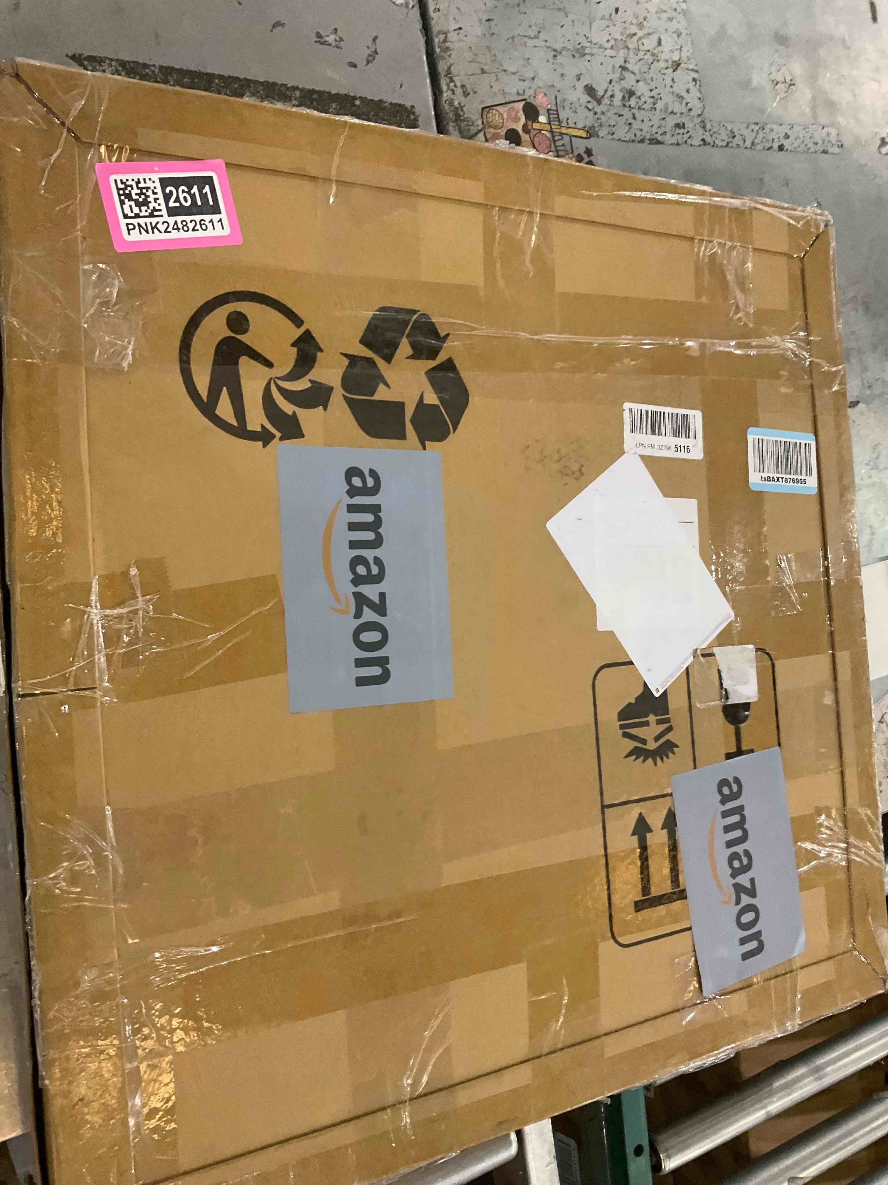 https://s3.amazonaws.com/lotting-images-prod/bidfta/PNK2482611_1751551050152.jpeg