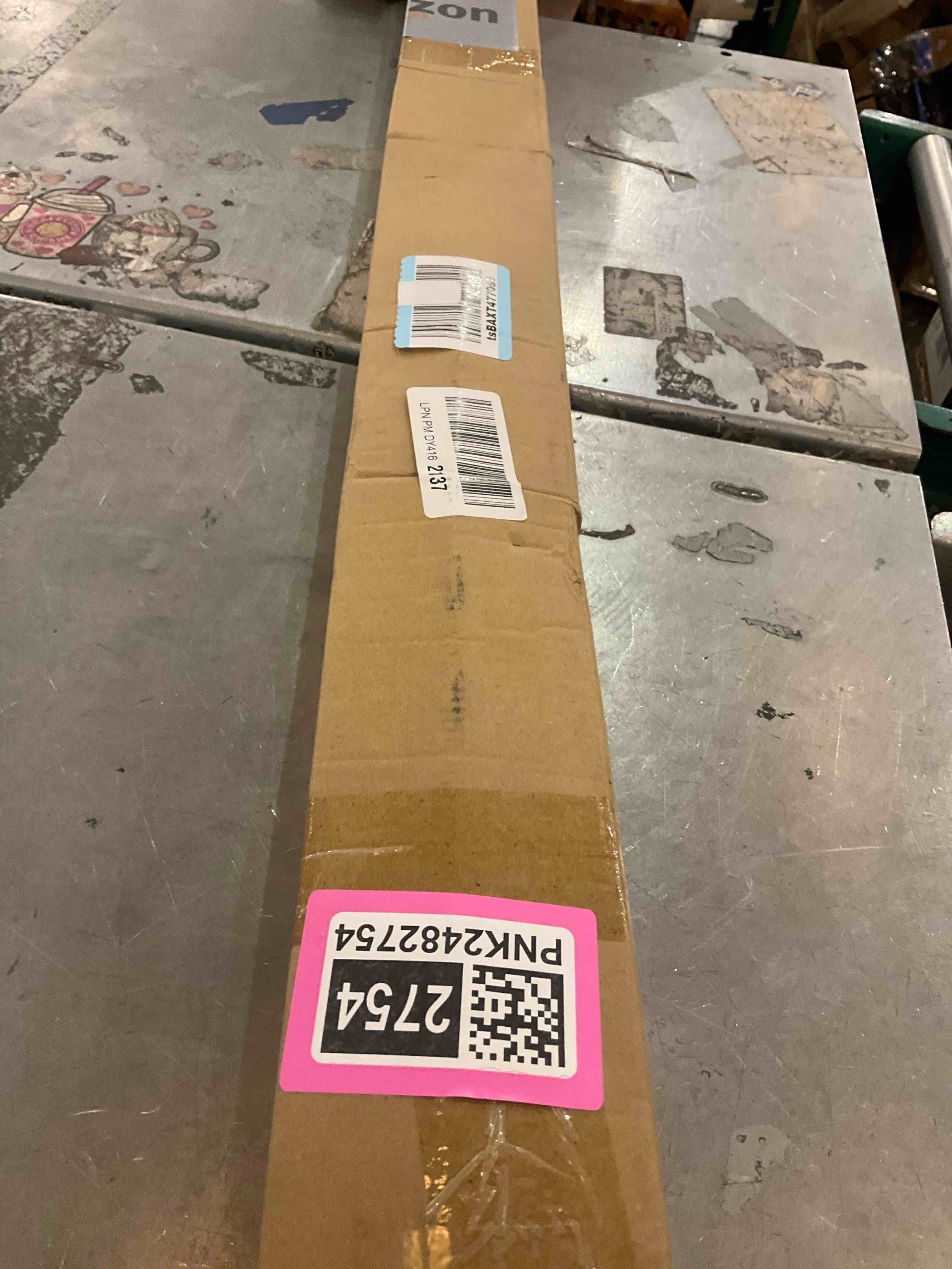 https://s3.amazonaws.com/lotting-images-prod/bidfta/PNK2482754_1751553317208.jpeg