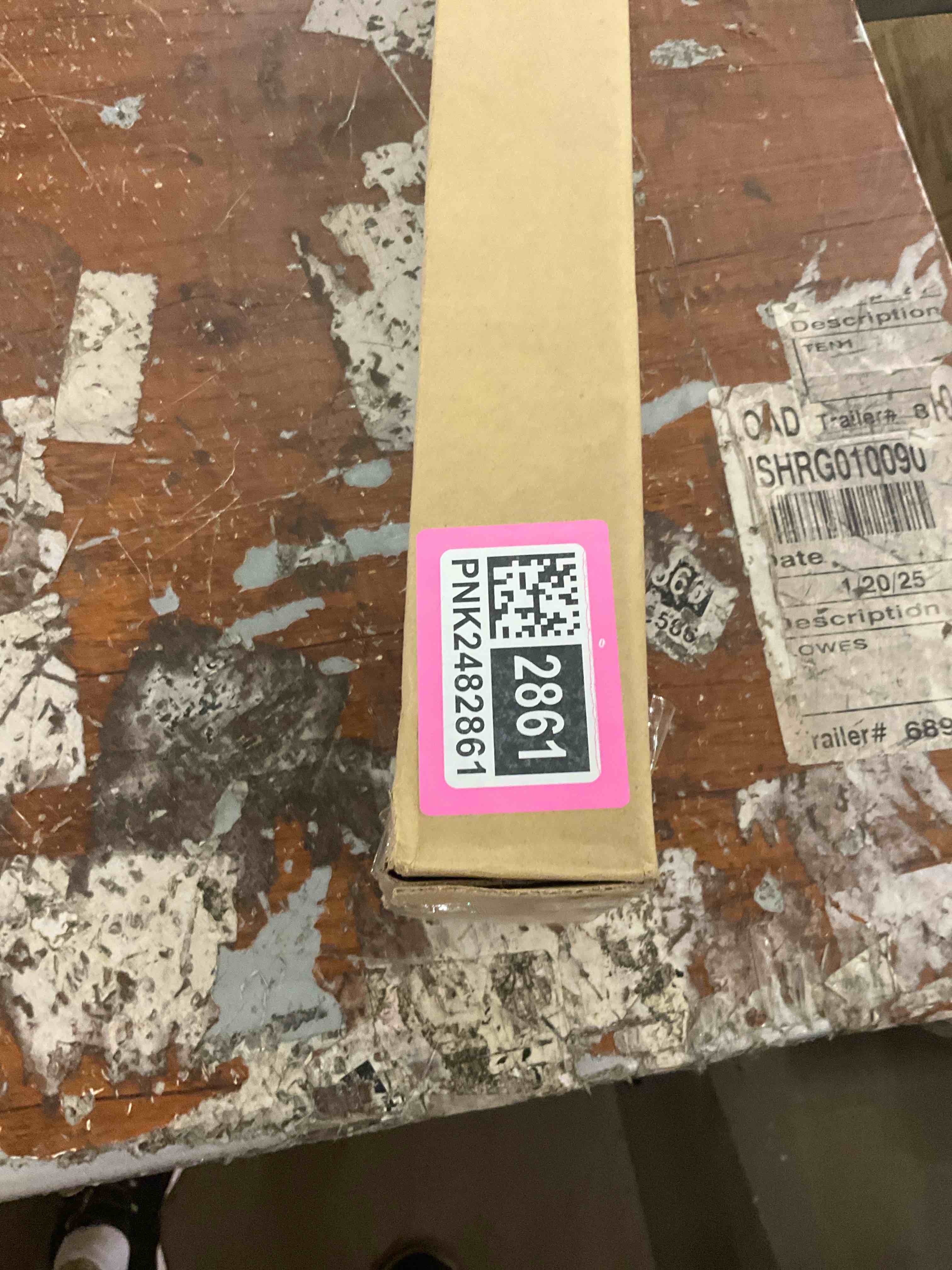 https://s3.amazonaws.com/lotting-images-prod/bidfta/PNK2482861_1751558050334.jpeg