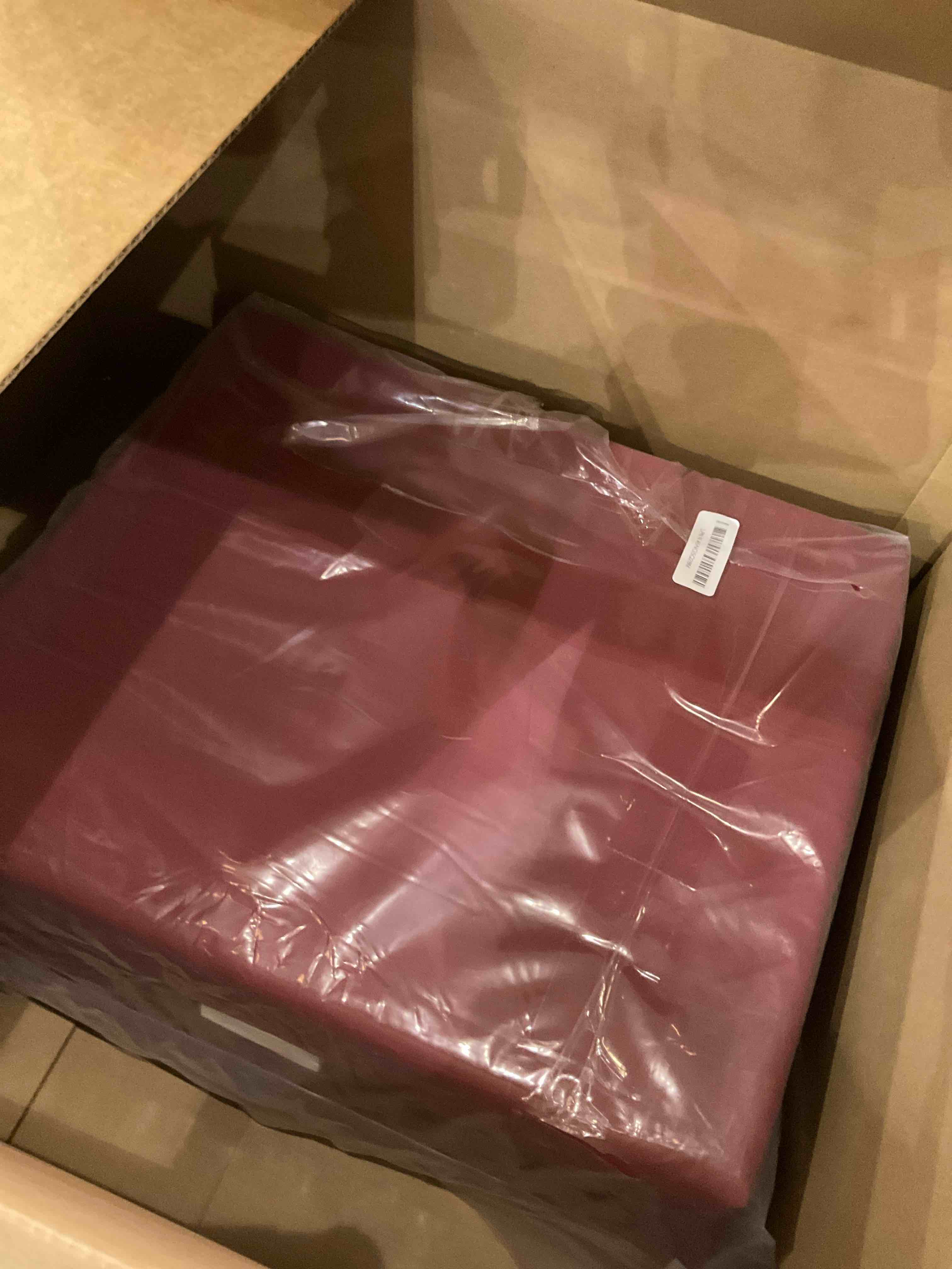 https://s3.amazonaws.com/lotting-images-prod/bidfta/PNK2482885_1751561209081.jpeg