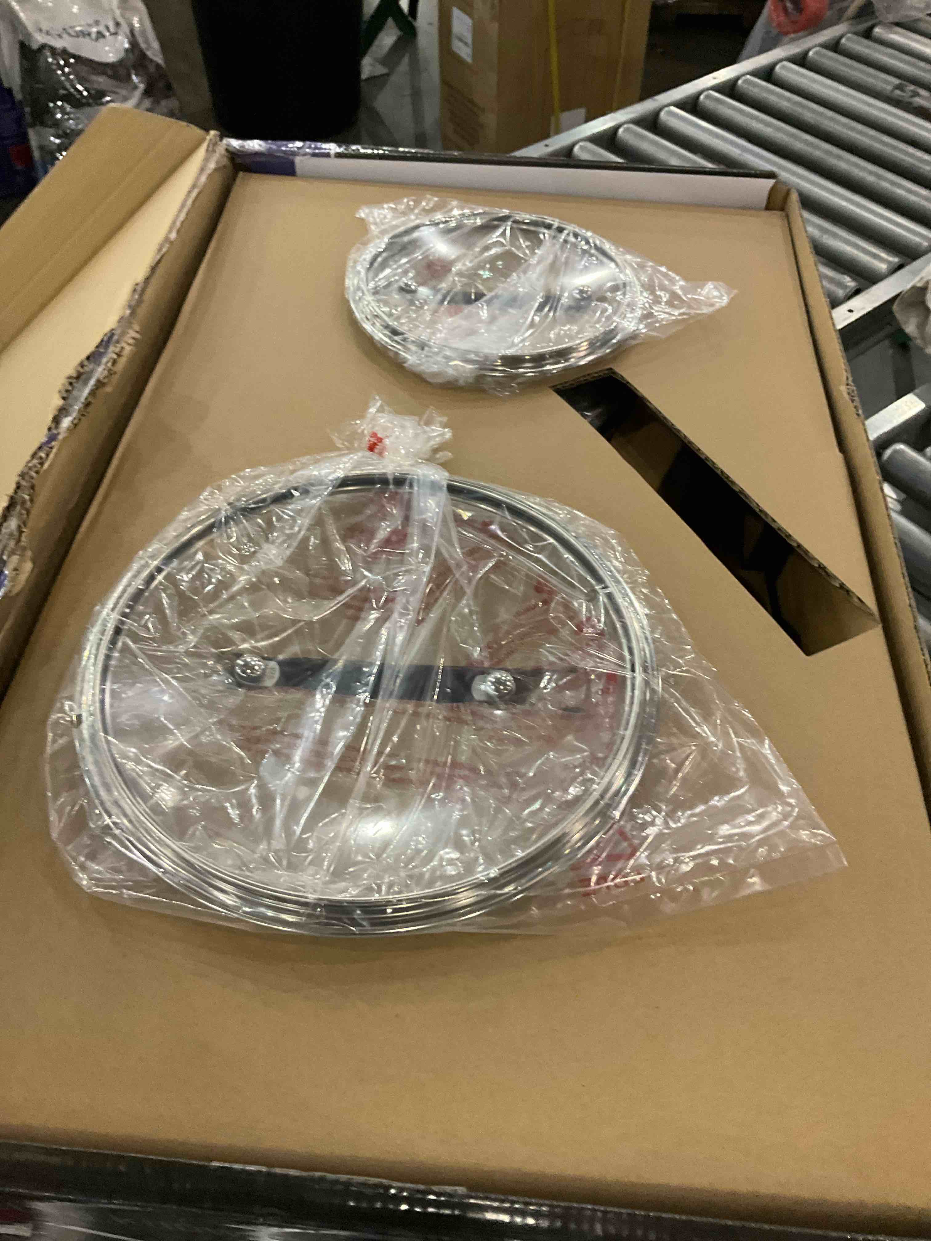 https://s3.amazonaws.com/lotting-images-prod/bidfta/PNK2483217_1751888759045.jpeg