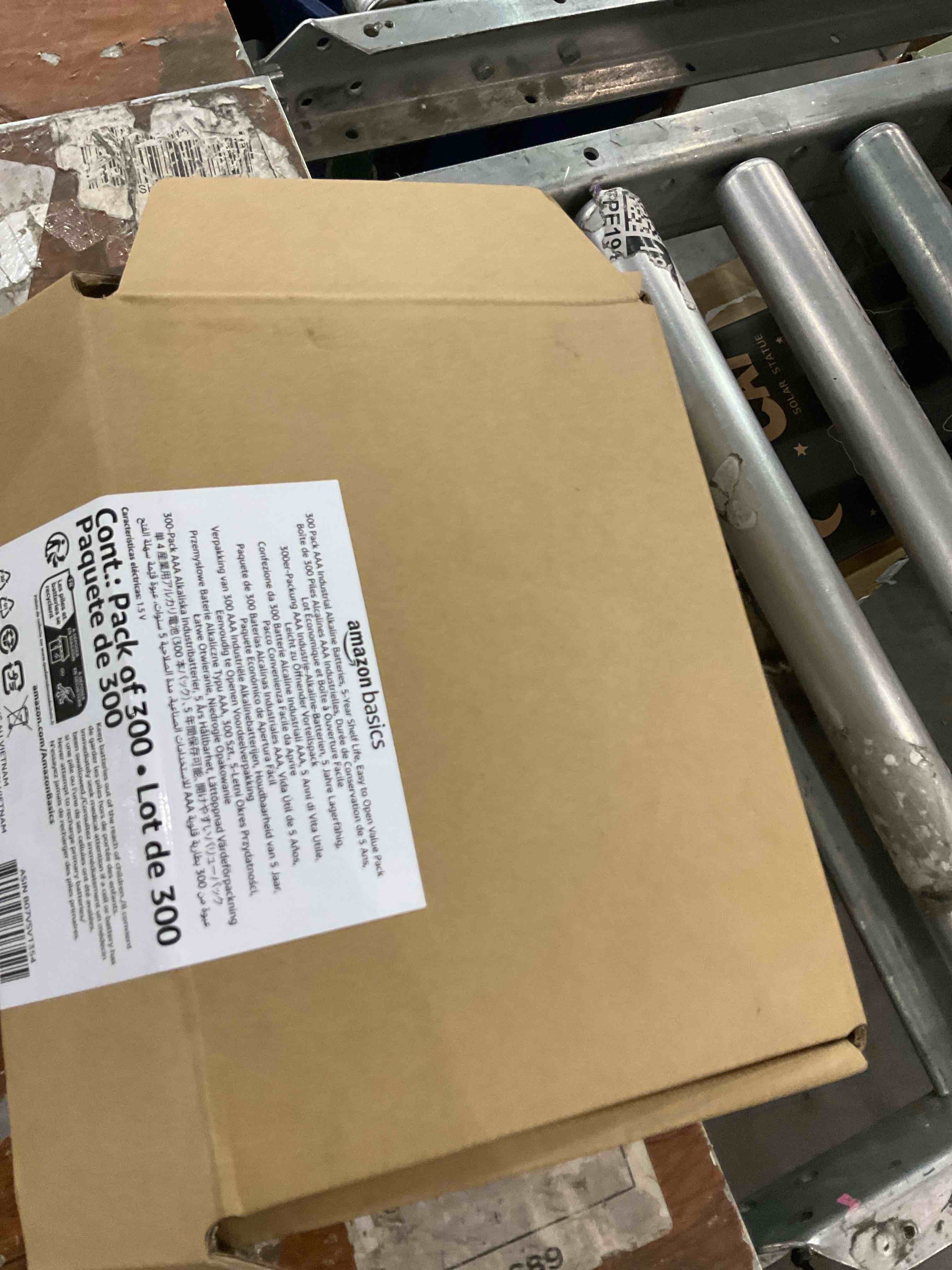 https://s3.amazonaws.com/lotting-images-prod/bidfta/PNK2483452_1751974484173.jpeg