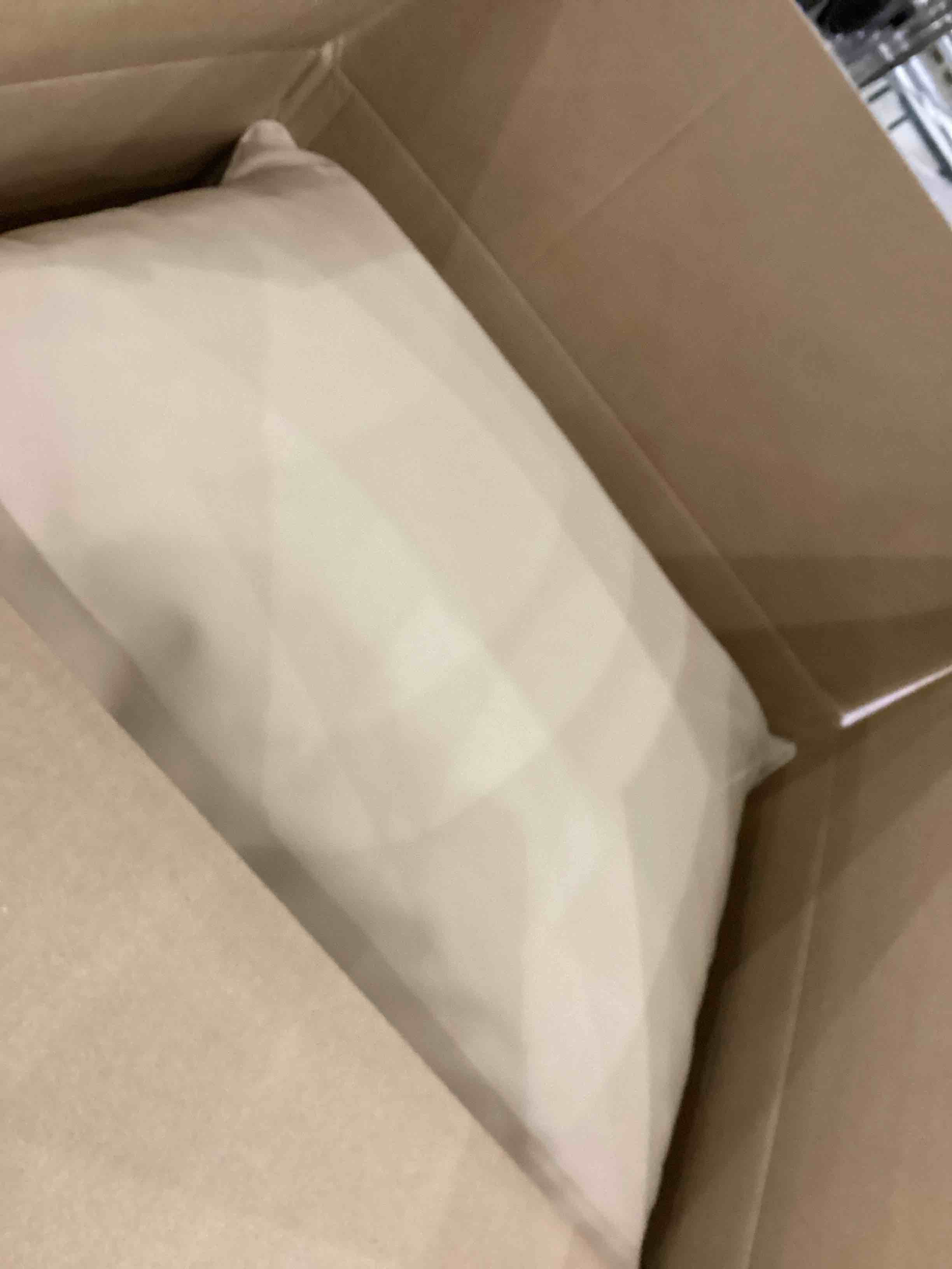 https://s3.amazonaws.com/lotting-images-prod/bidfta/PNK2484211_1752492777423.jpeg