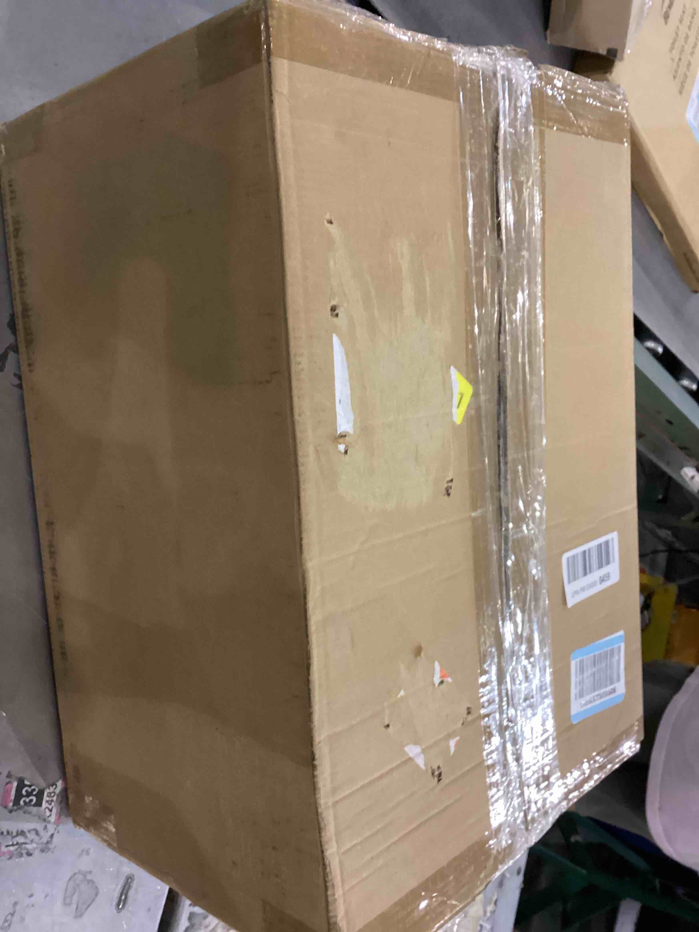 https://s3.amazonaws.com/lotting-images-prod/bidfta/PNK2484243_1752494919722.jpeg