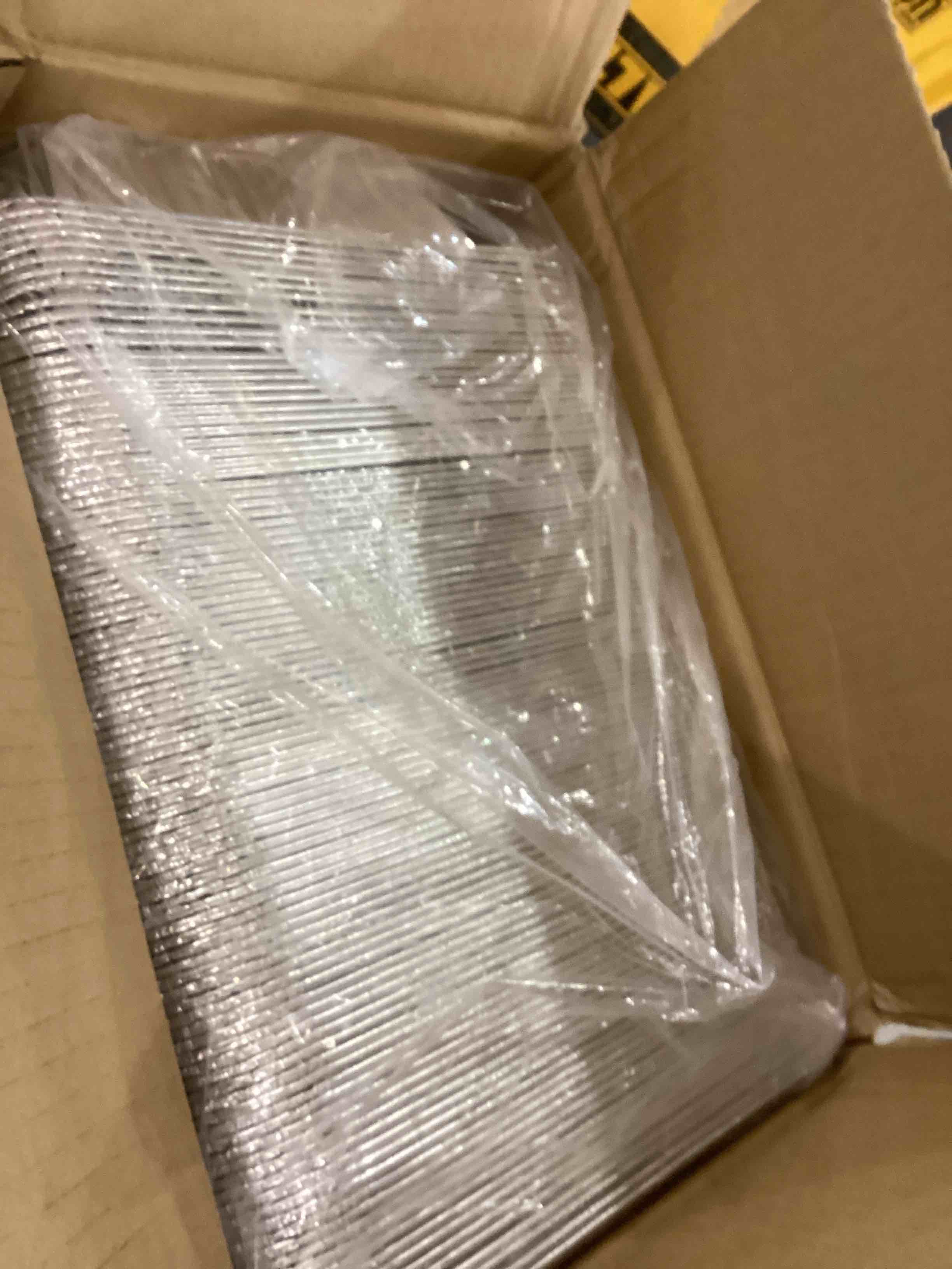 https://s3.amazonaws.com/lotting-images-prod/bidfta/PNK2484257_1752495862275.jpeg