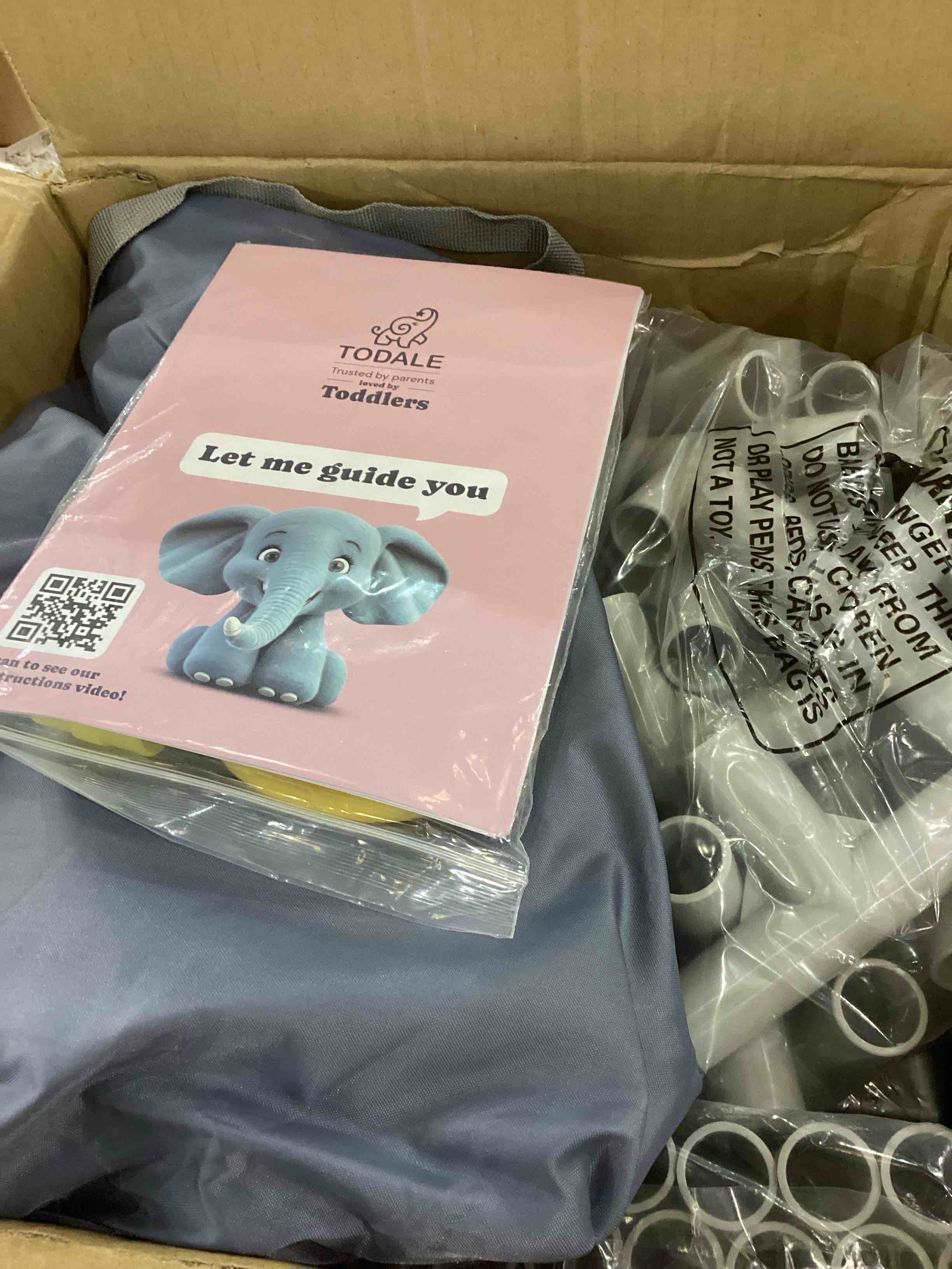 https://s3.amazonaws.com/lotting-images-prod/bidfta/PNK2484374_1752507605070.jpeg