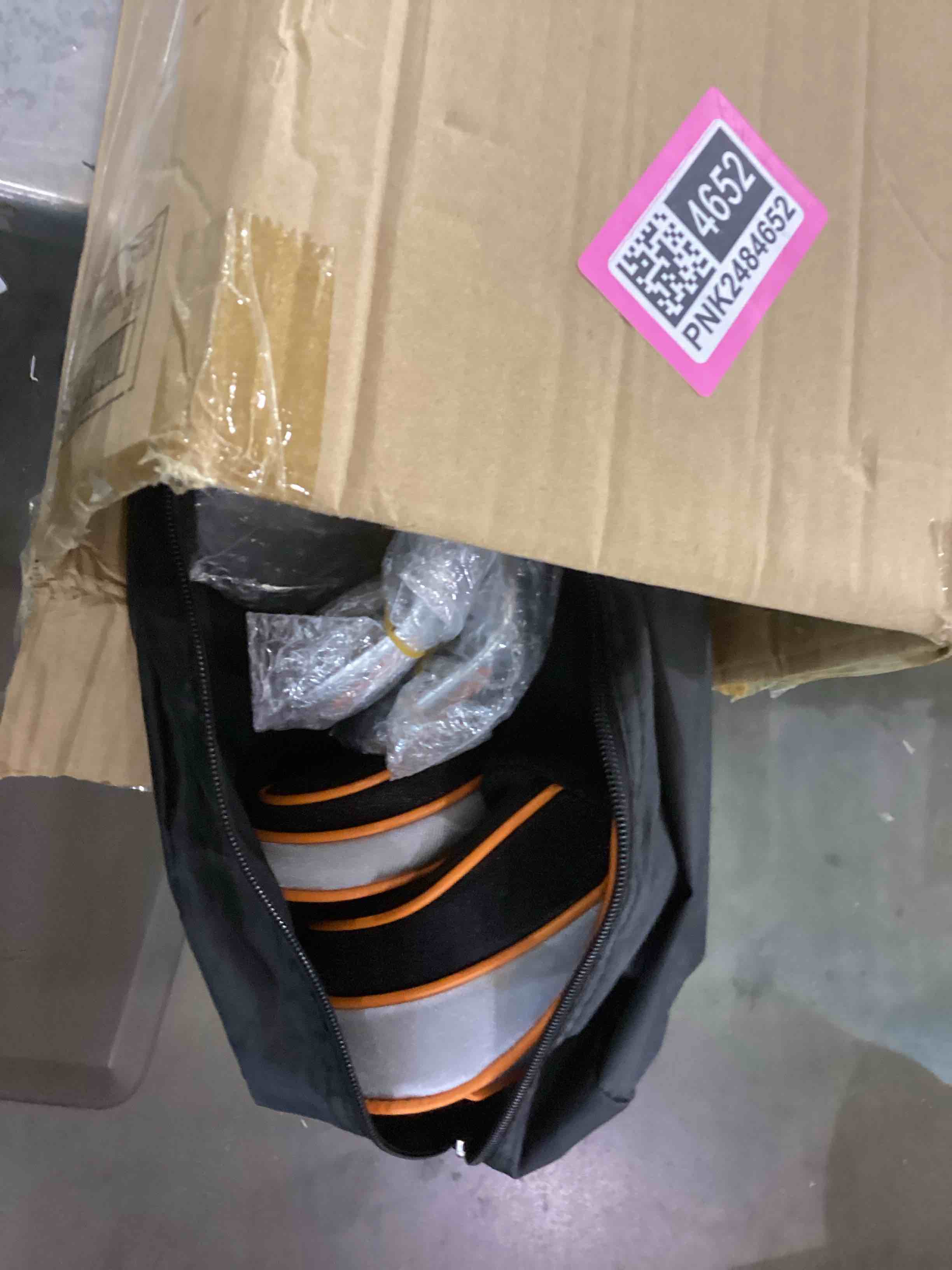 https://s3.amazonaws.com/lotting-images-prod/bidfta/PNK2484652_1752673599138.jpeg