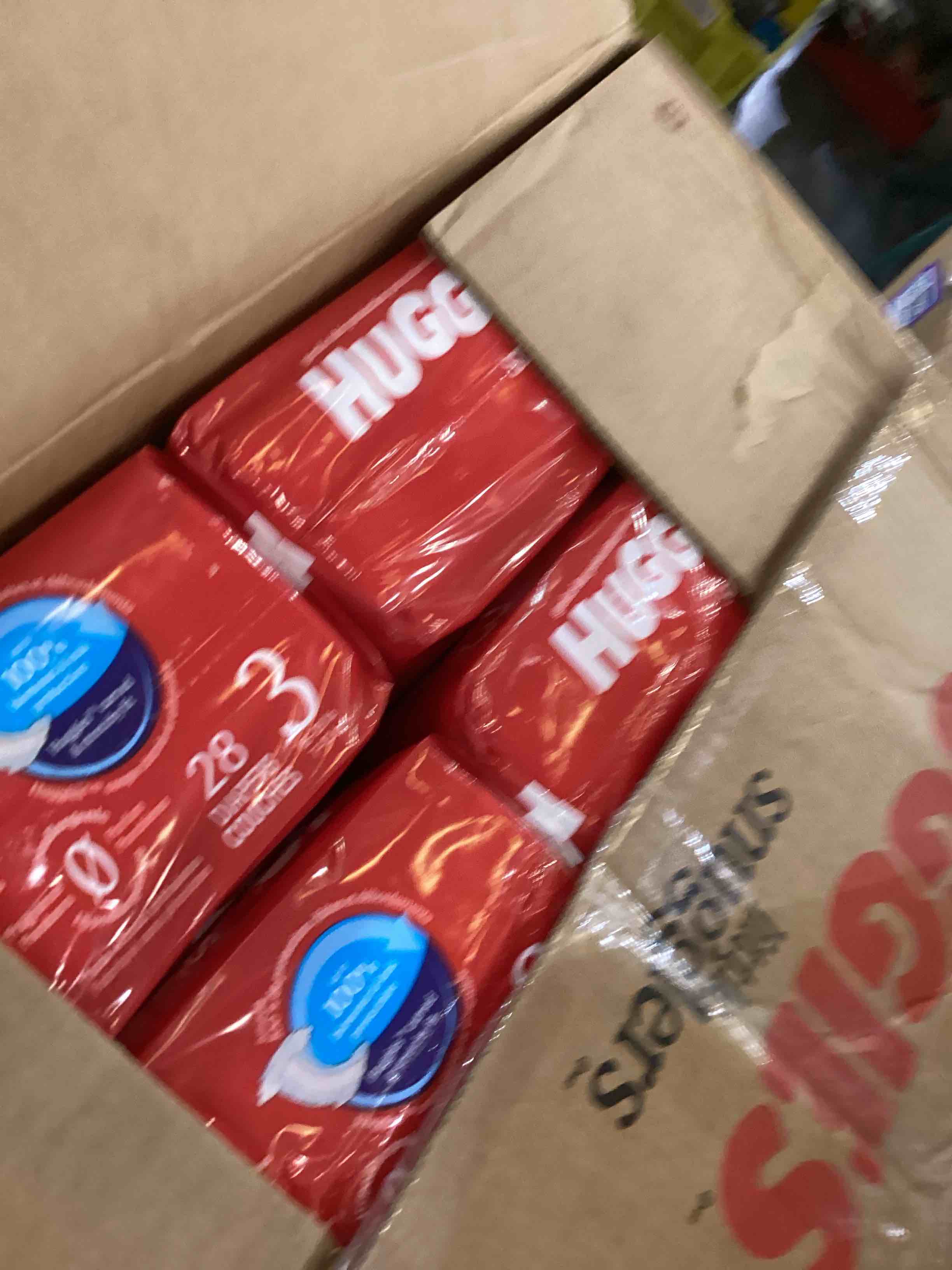 Huggies Size 3 Diapers, Little Snugglers Baby Diapers, Size 3 (16-28 lbs), 168 Count (6 Packs of 28), Packaging May Vary Size 3 168