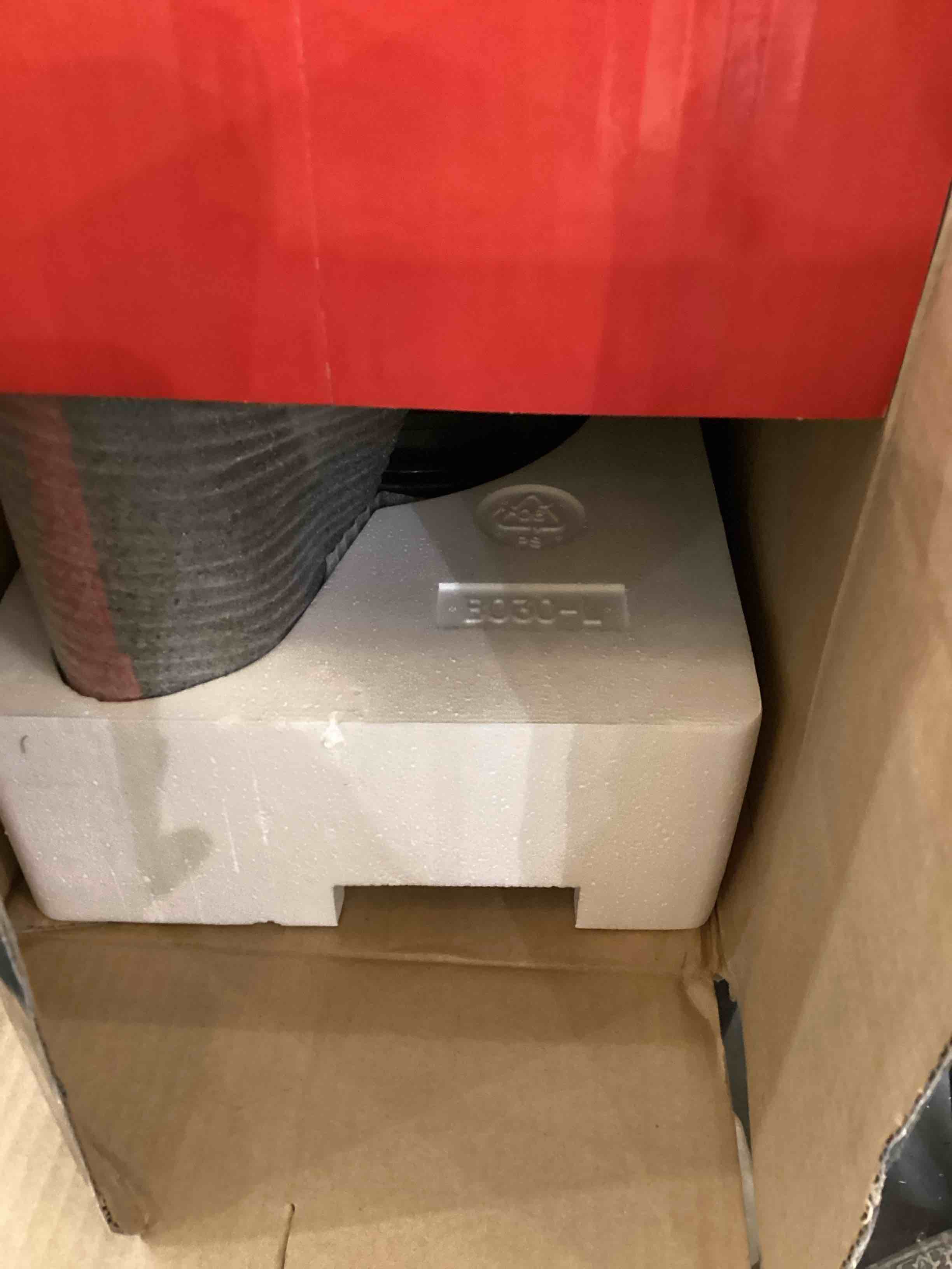 https://s3.amazonaws.com/lotting-images-prod/bidfta/PNK2484994_1753209986141.jpeg