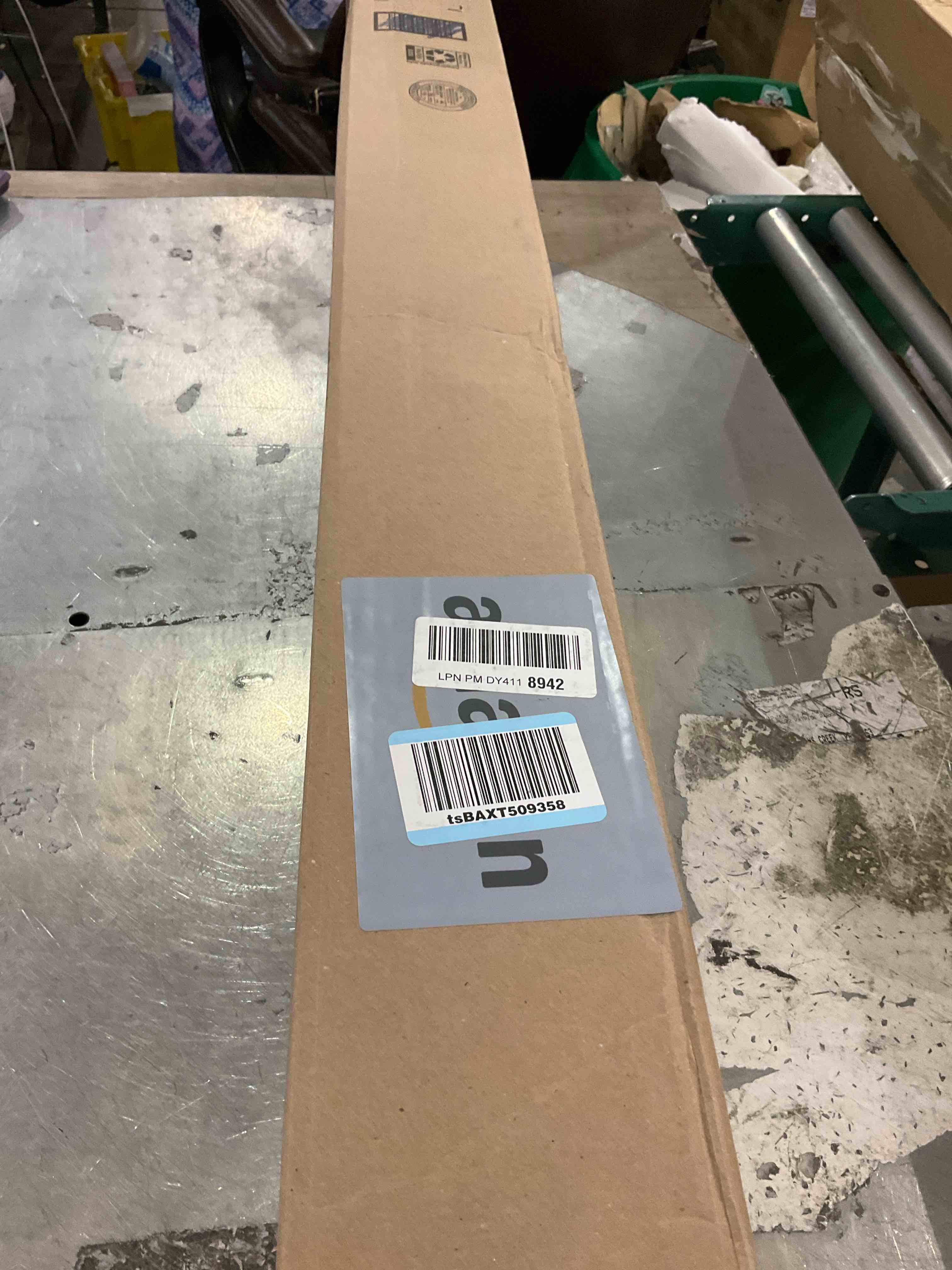 https://s3.amazonaws.com/lotting-images-prod/bidfta/PNK2485210_1751379300531.jpeg