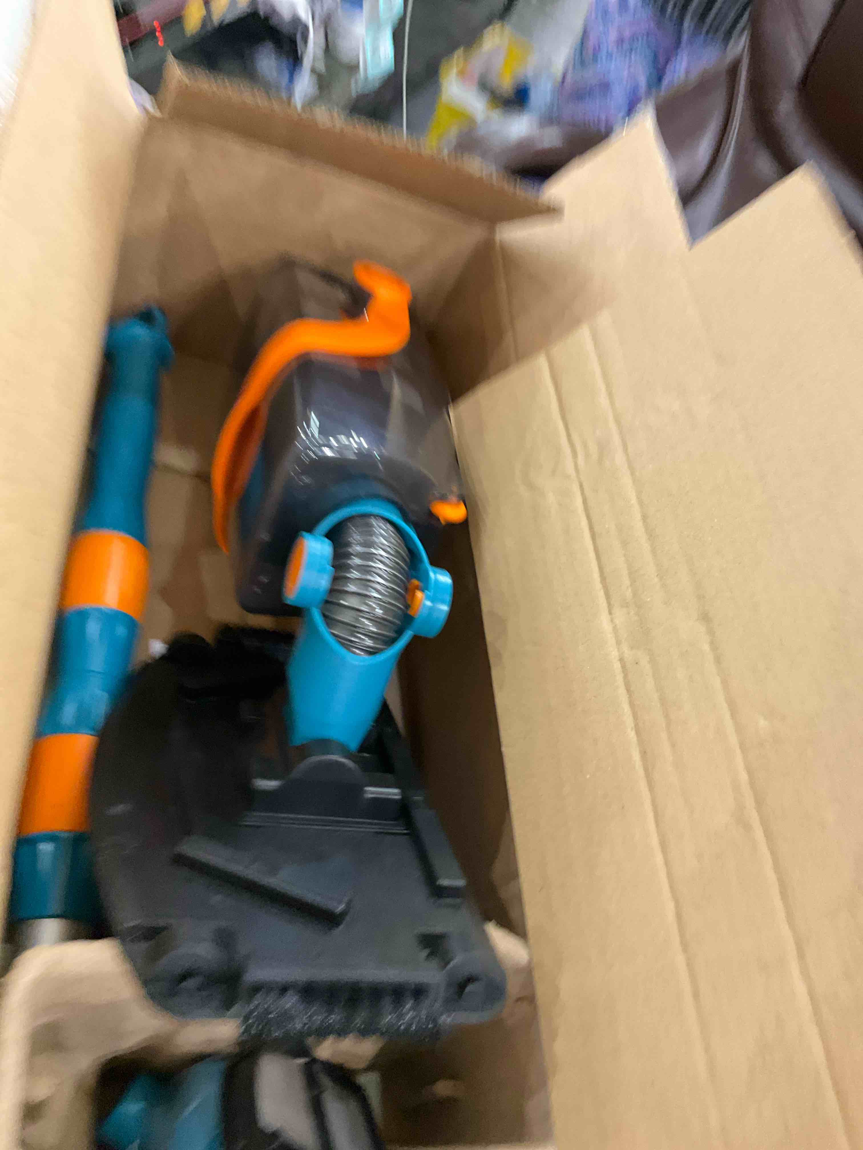 https://s3.amazonaws.com/lotting-images-prod/bidfta/PNK2485337_1751382096721.jpeg