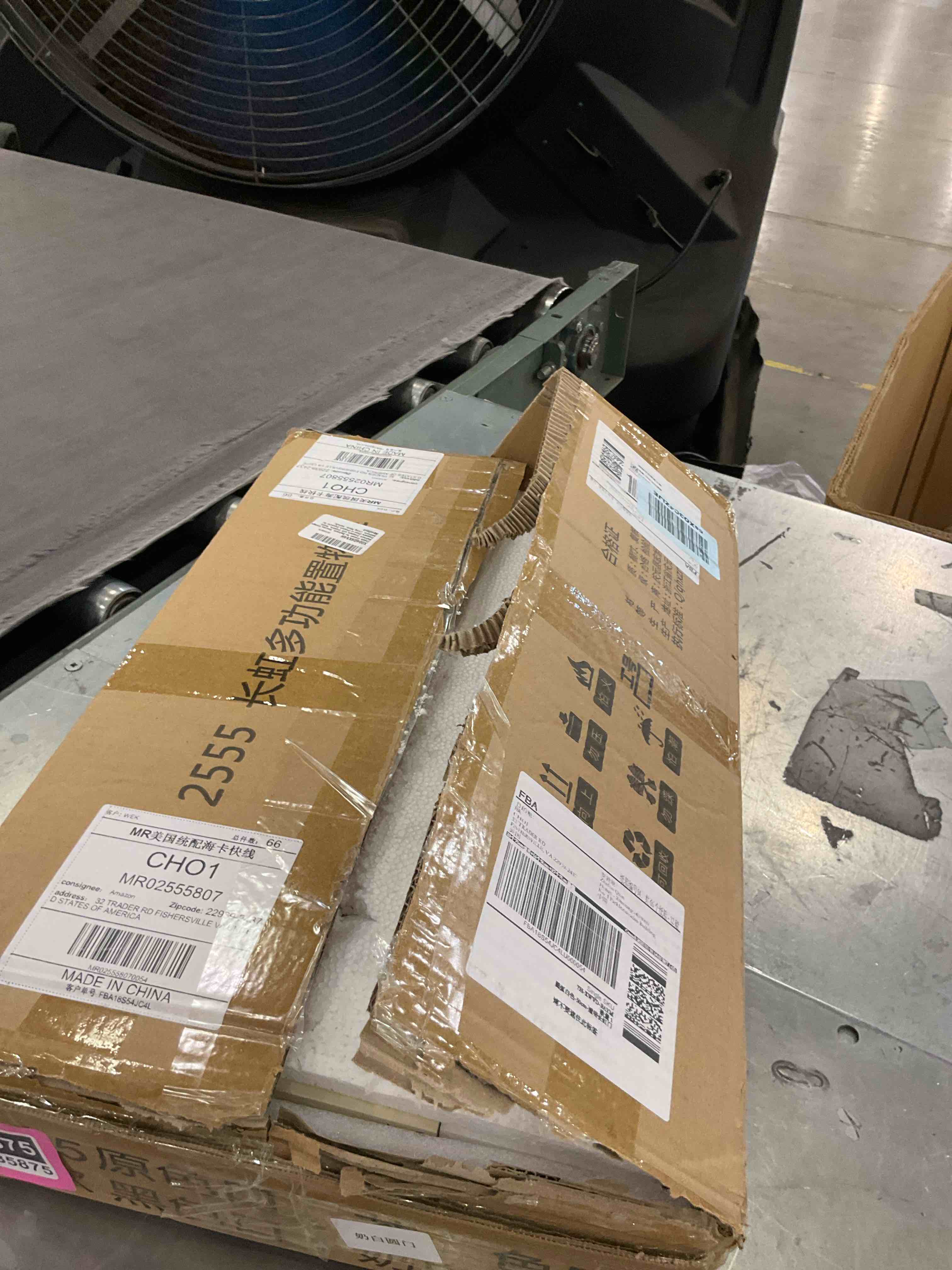 https://s3.amazonaws.com/lotting-images-prod/bidfta/PNK2485875_1751463459779.jpeg