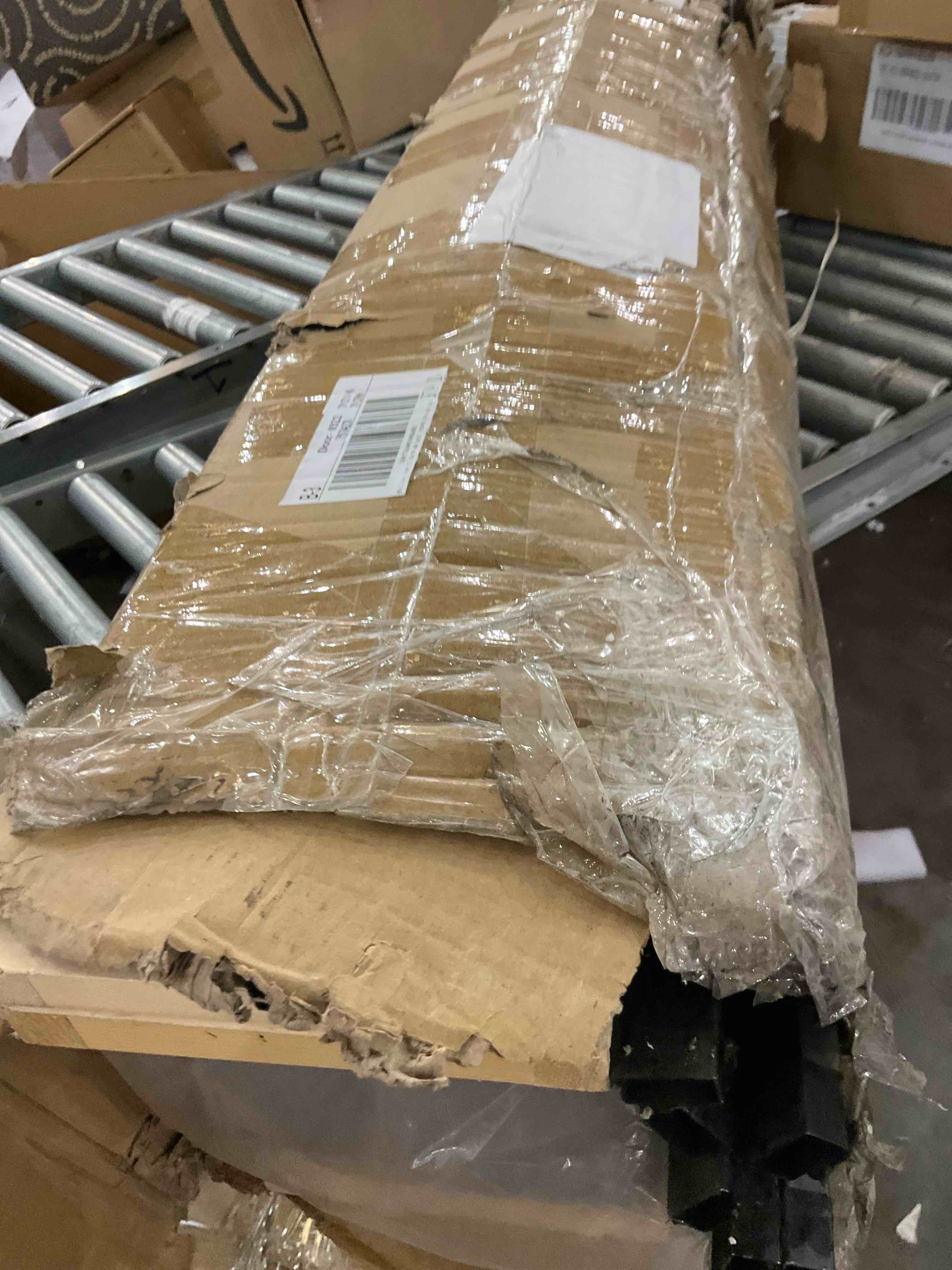 https://s3.amazonaws.com/lotting-images-prod/bidfta/PNK2486616_1751464147545.jpeg