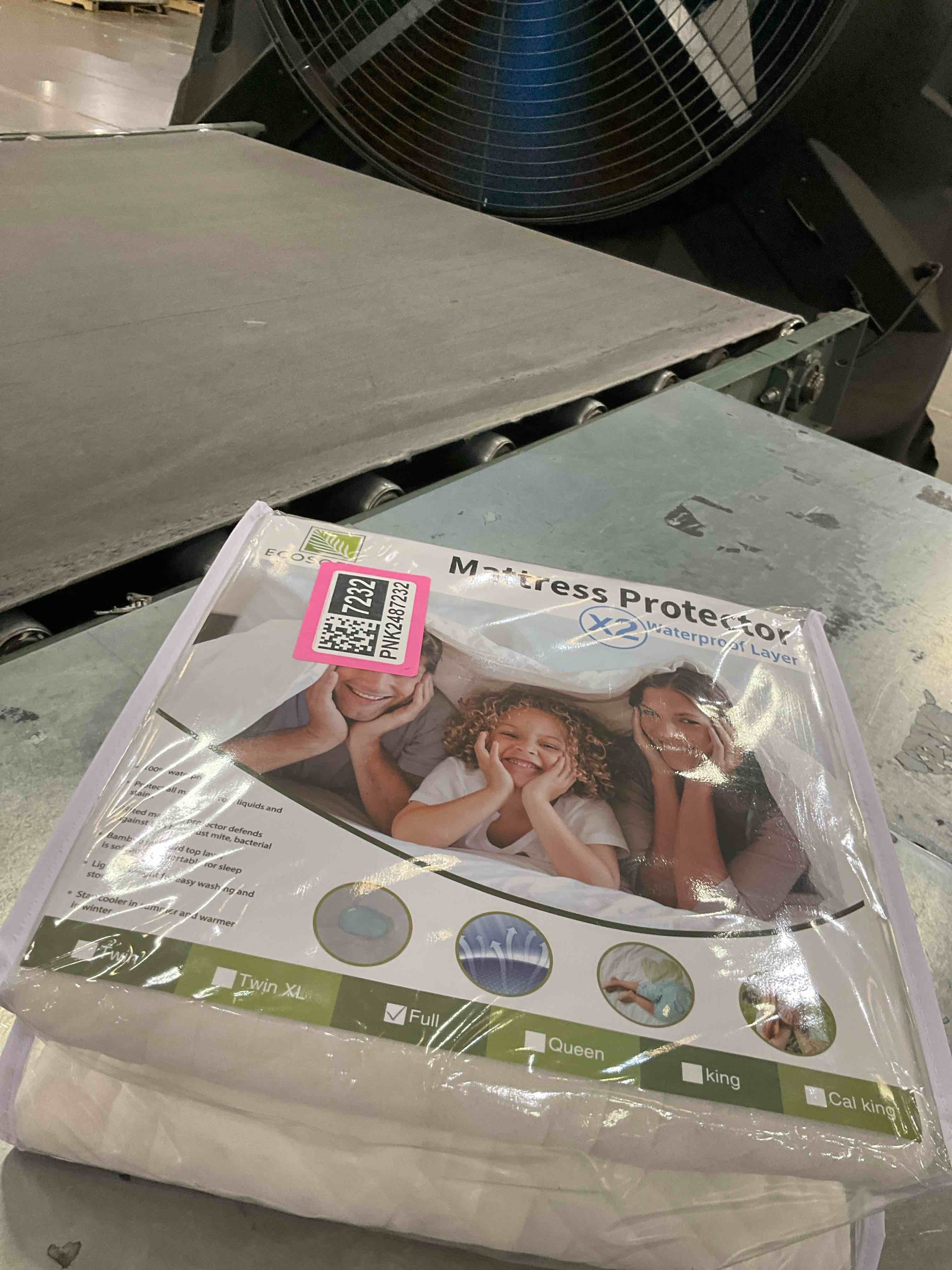 https://s3.amazonaws.com/lotting-images-prod/bidfta/PNK2487232_1751482260020.jpeg