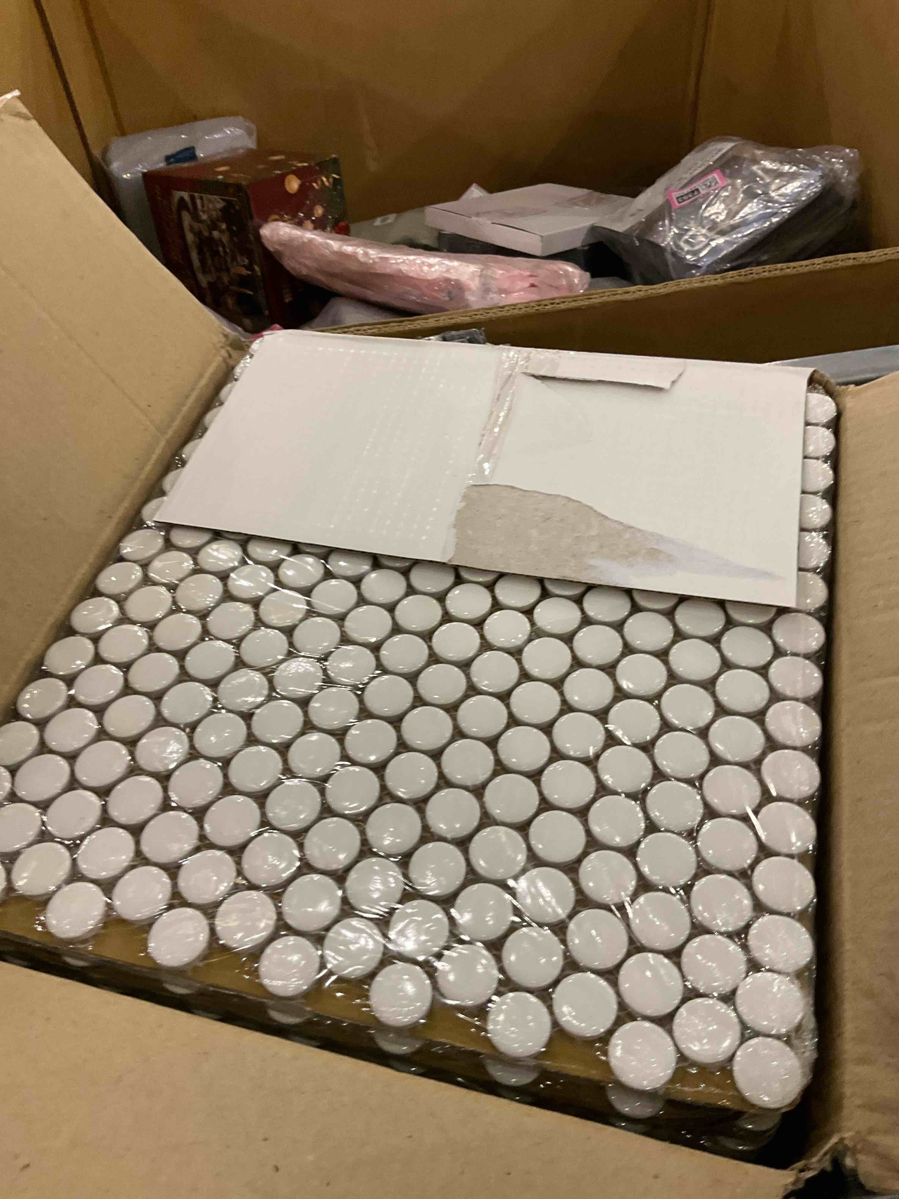 https://s3.amazonaws.com/lotting-images-prod/bidfta/PNK2487376_1751544016094.jpeg