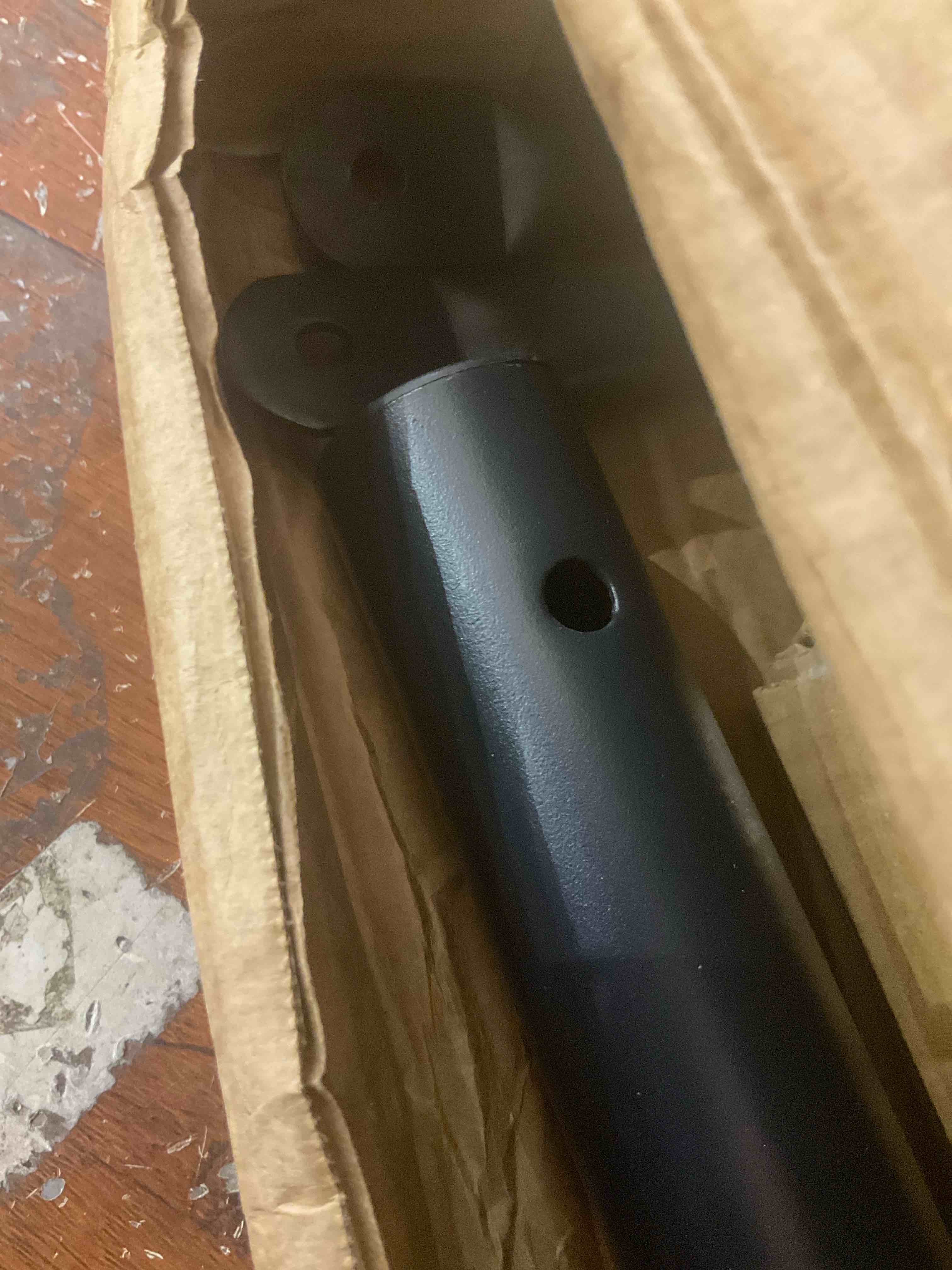 https://s3.amazonaws.com/lotting-images-prod/bidfta/PNK2487382_1751545257527.jpeg