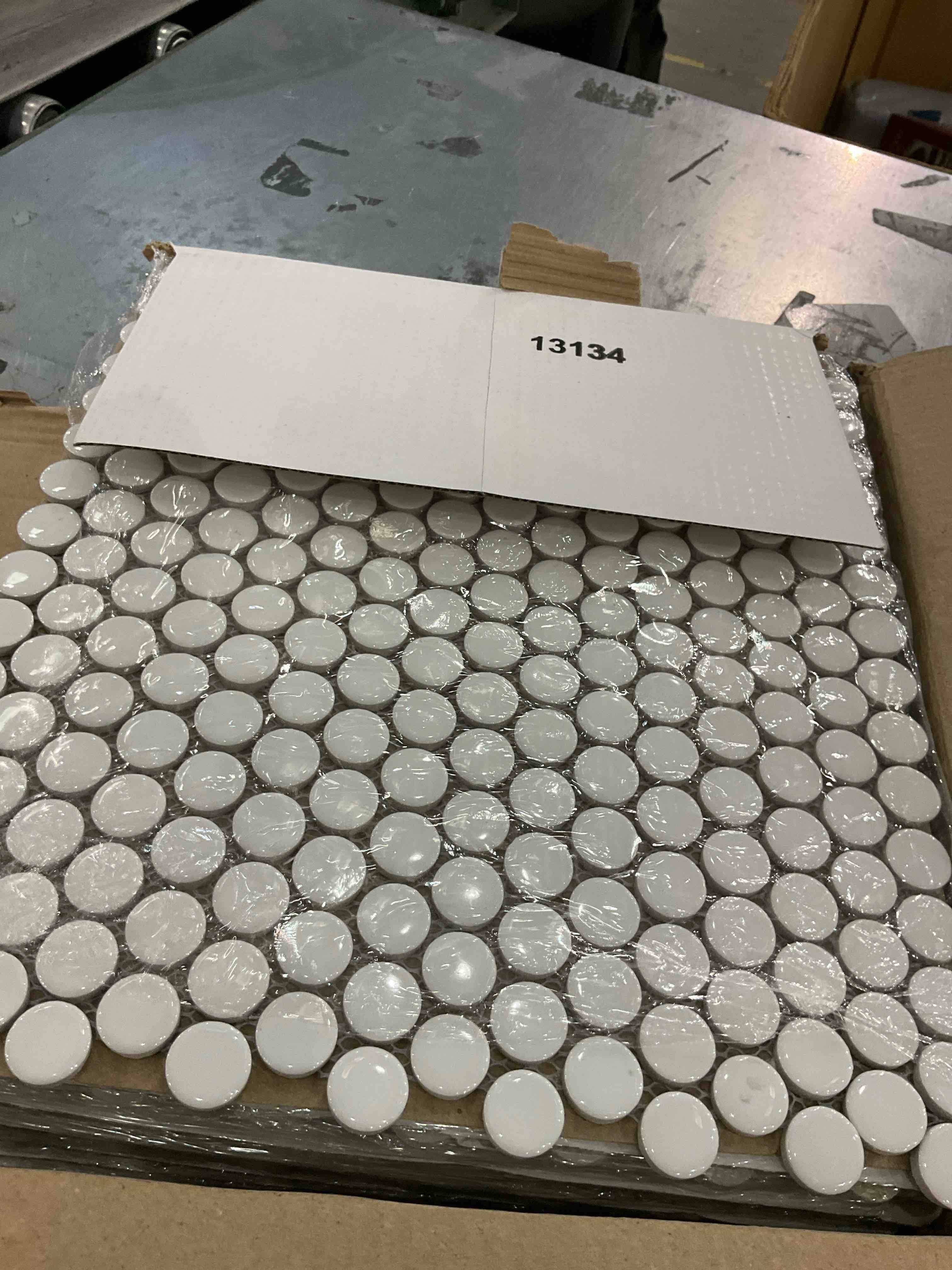 https://s3.amazonaws.com/lotting-images-prod/bidfta/PNK2487425_1751545475279.jpeg