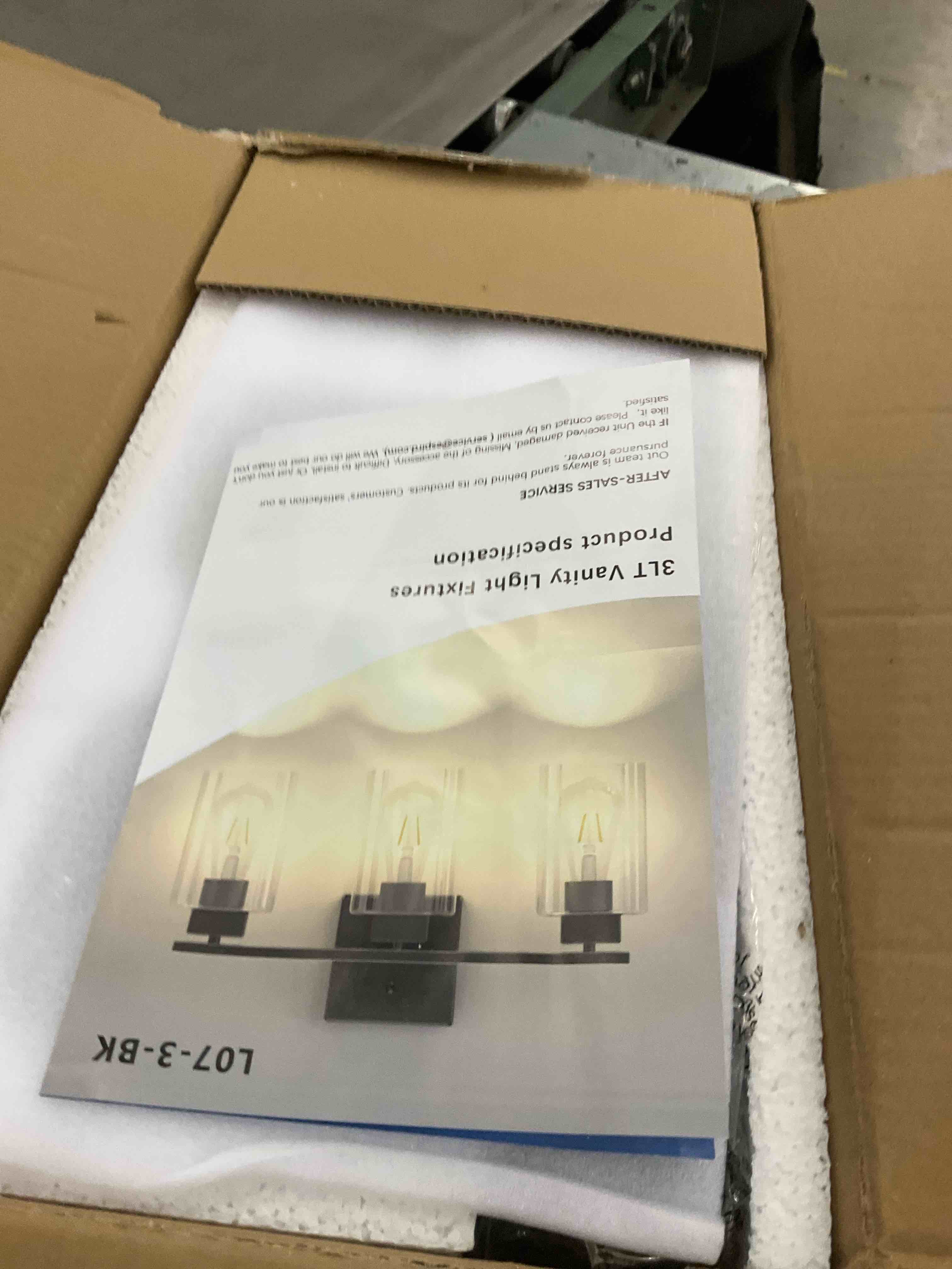https://s3.amazonaws.com/lotting-images-prod/bidfta/PNK2487613_1751553368316.jpeg