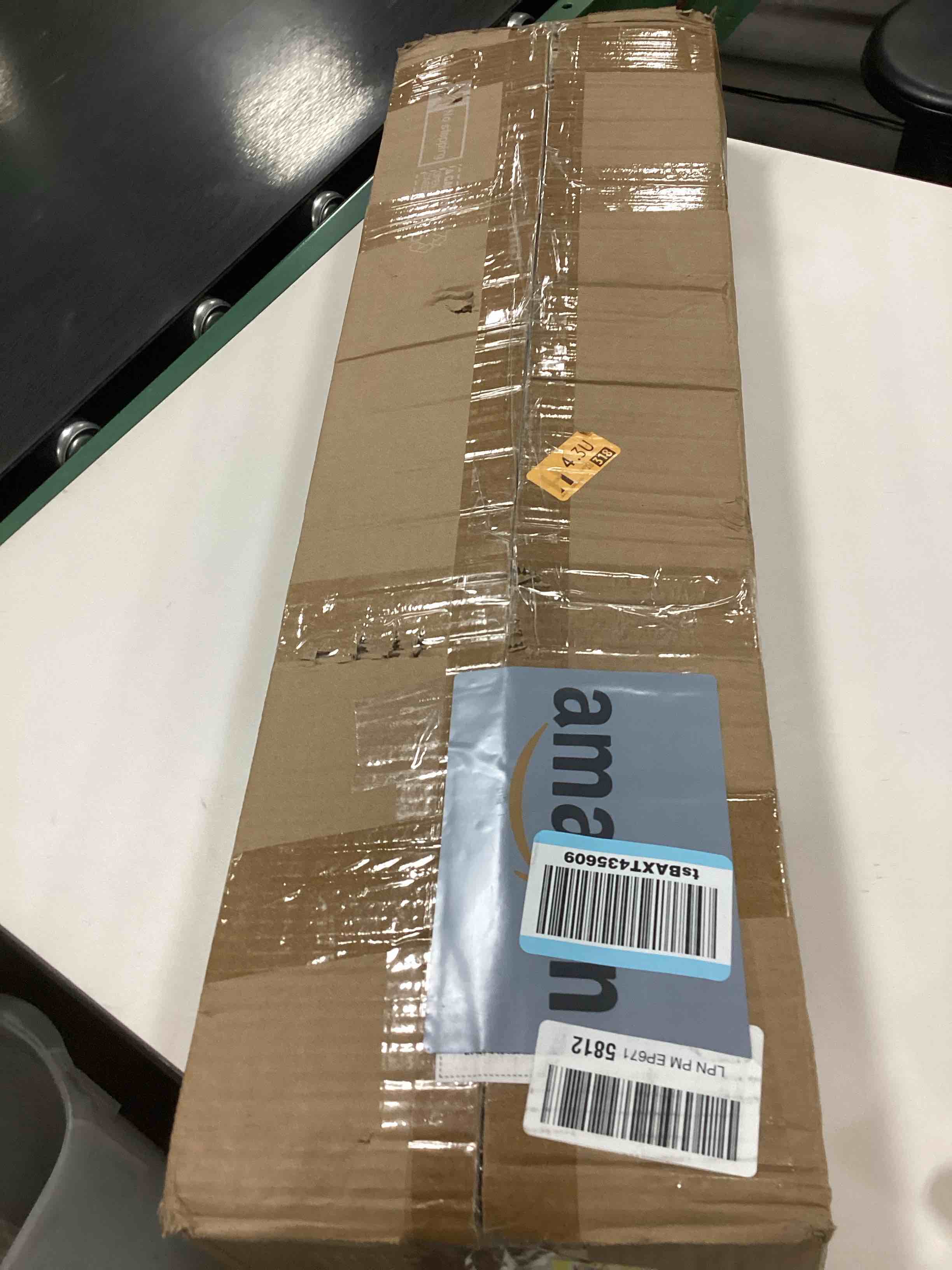 https://s3.amazonaws.com/lotting-images-prod/bidfta/PNK2512678_1753879848016.jpeg